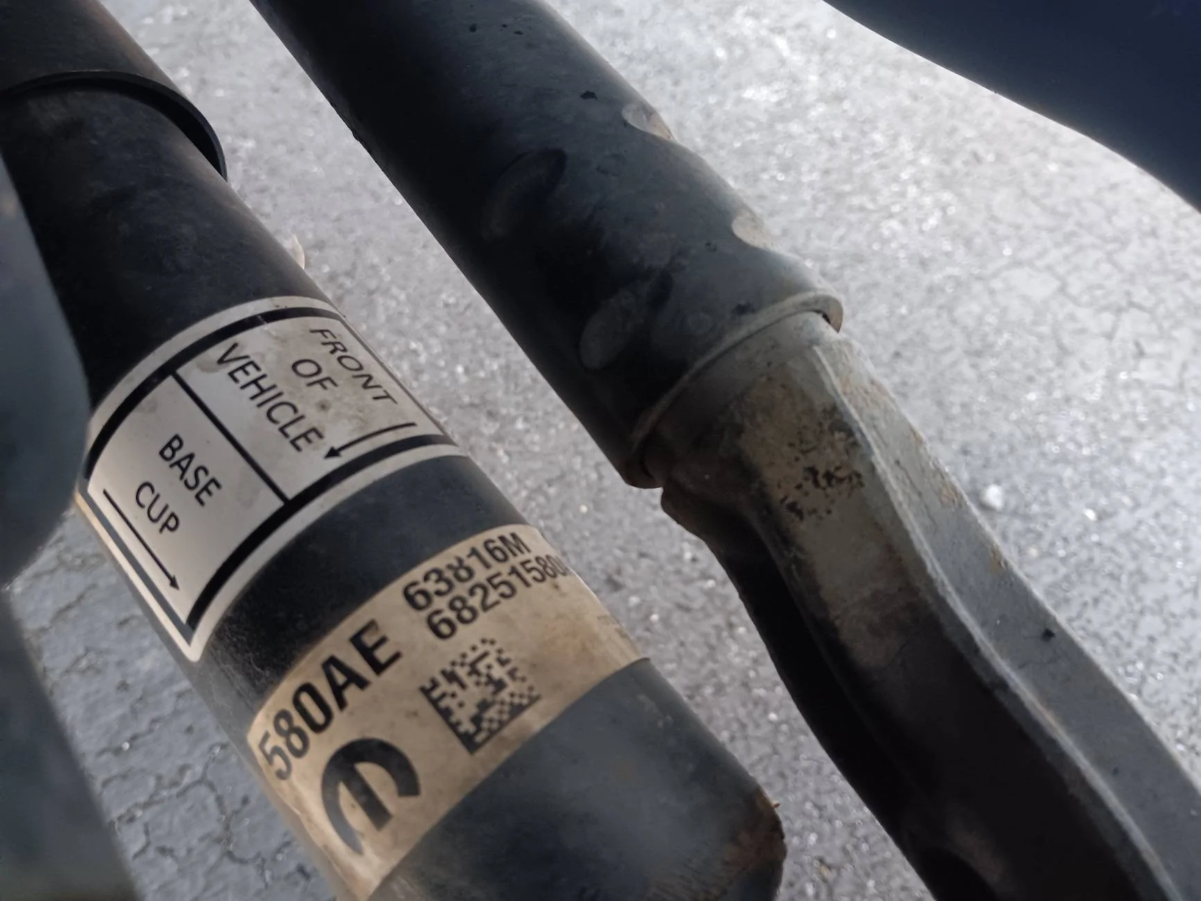 Jeep Wrangler JL OEM Steering Stabilizer Issue understanding label 1000040226