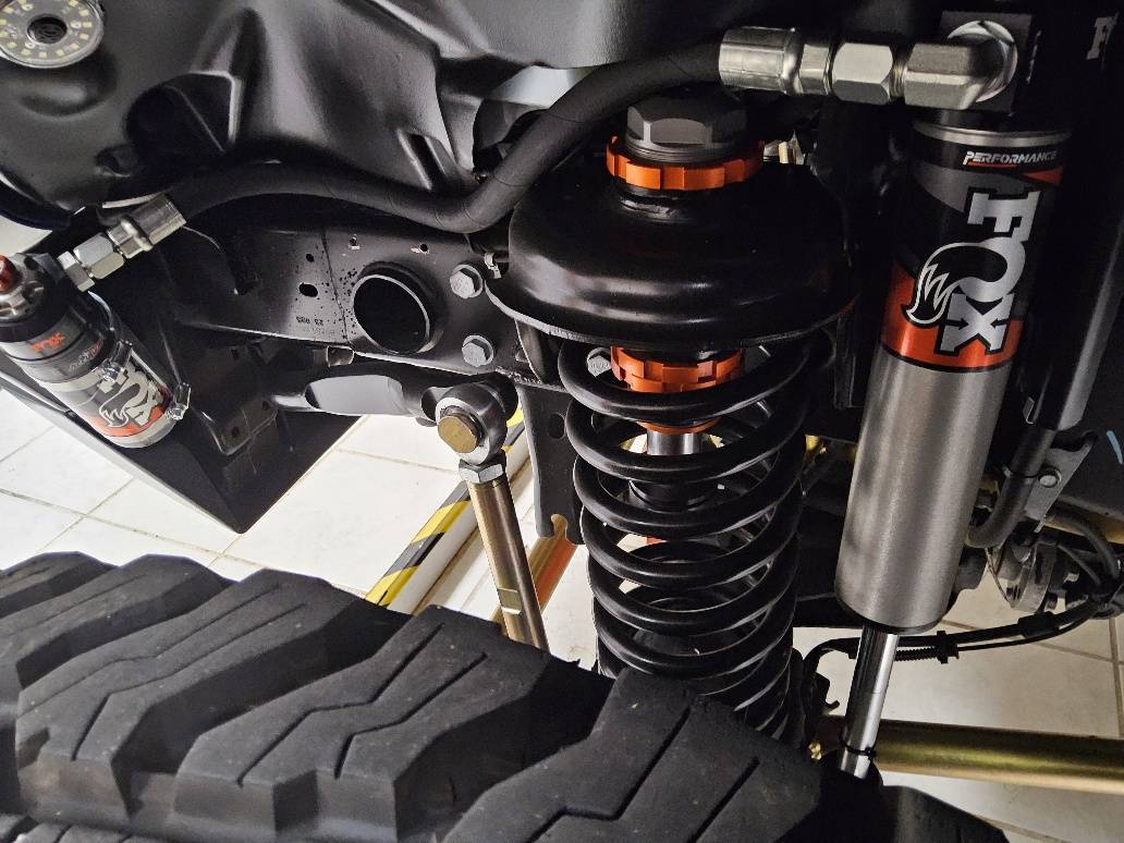 Jeep Wrangler JL Differences in shocks. Just Shocks!  95% Daily Driving 20241110_085720_resized