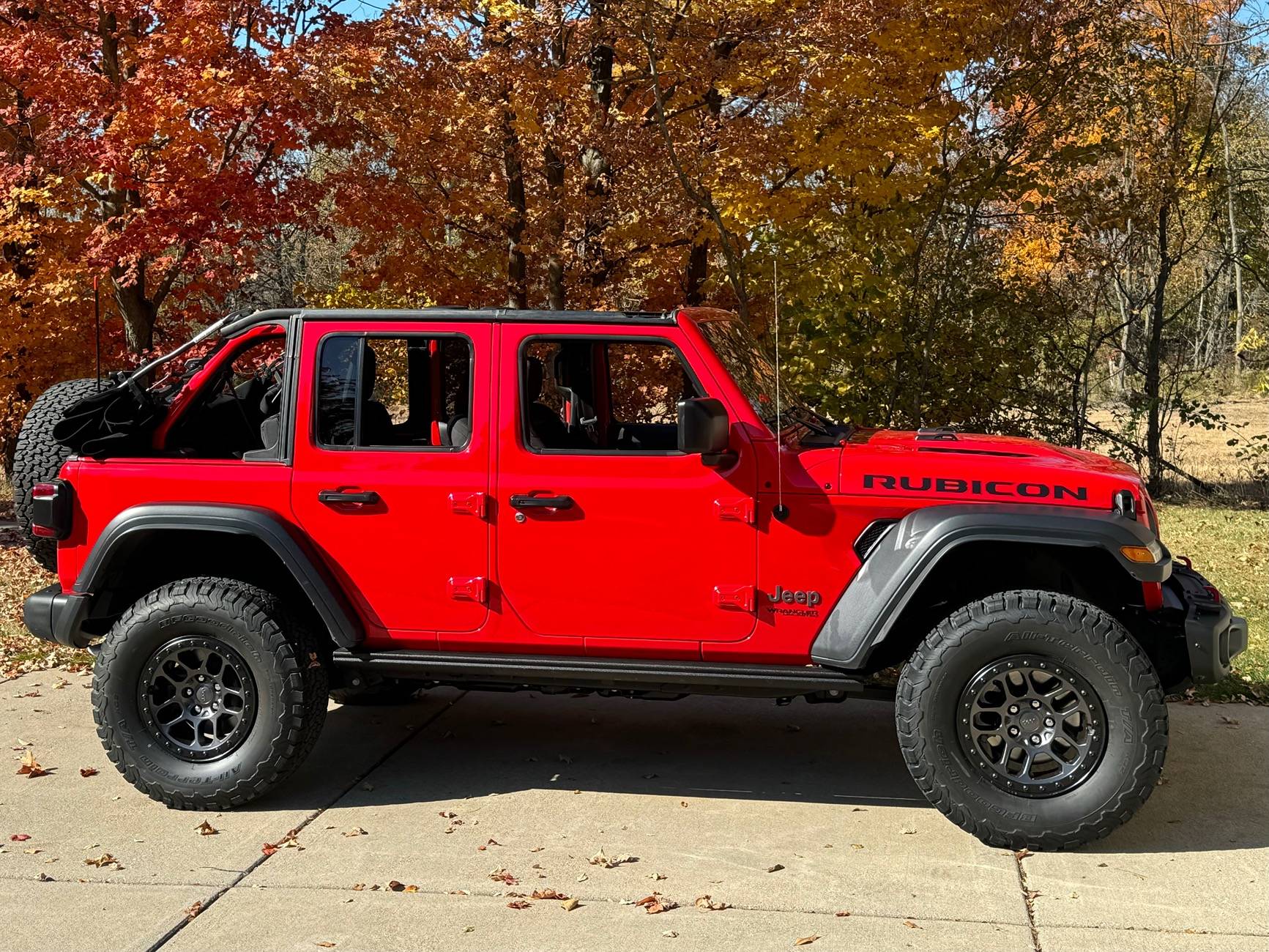 Jeep Wrangler JL 295/70r17 picture request IMG_4108