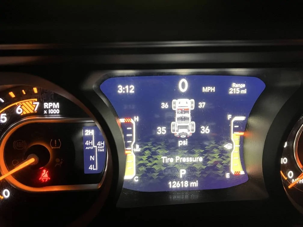Jeep Wrangler JL JEEP HACKING CAN-C / CAN-IHS / UDS ! (Reverse Engineering) 010-25