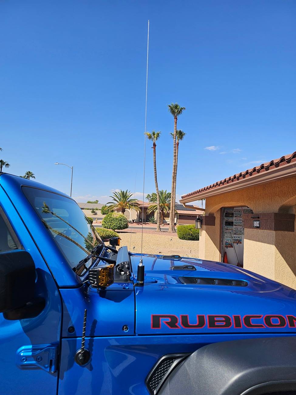 Jeep Wrangler JL Cb antenna -- type and placement? 20241008_134123