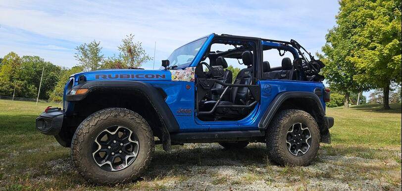 Jeep Wrangler JL Tops off 2 door pics! 1732045648854-69