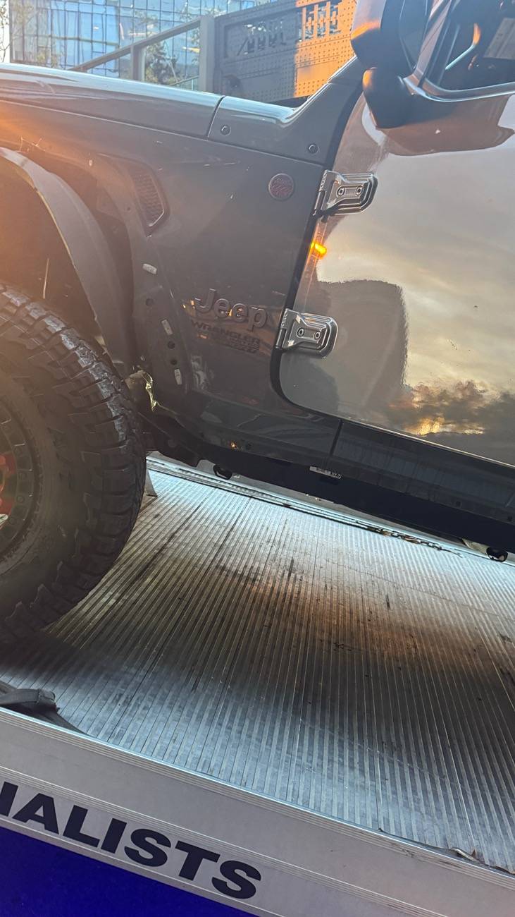 Jeep Wrangler JL Is my car totaled? IMG_0765
