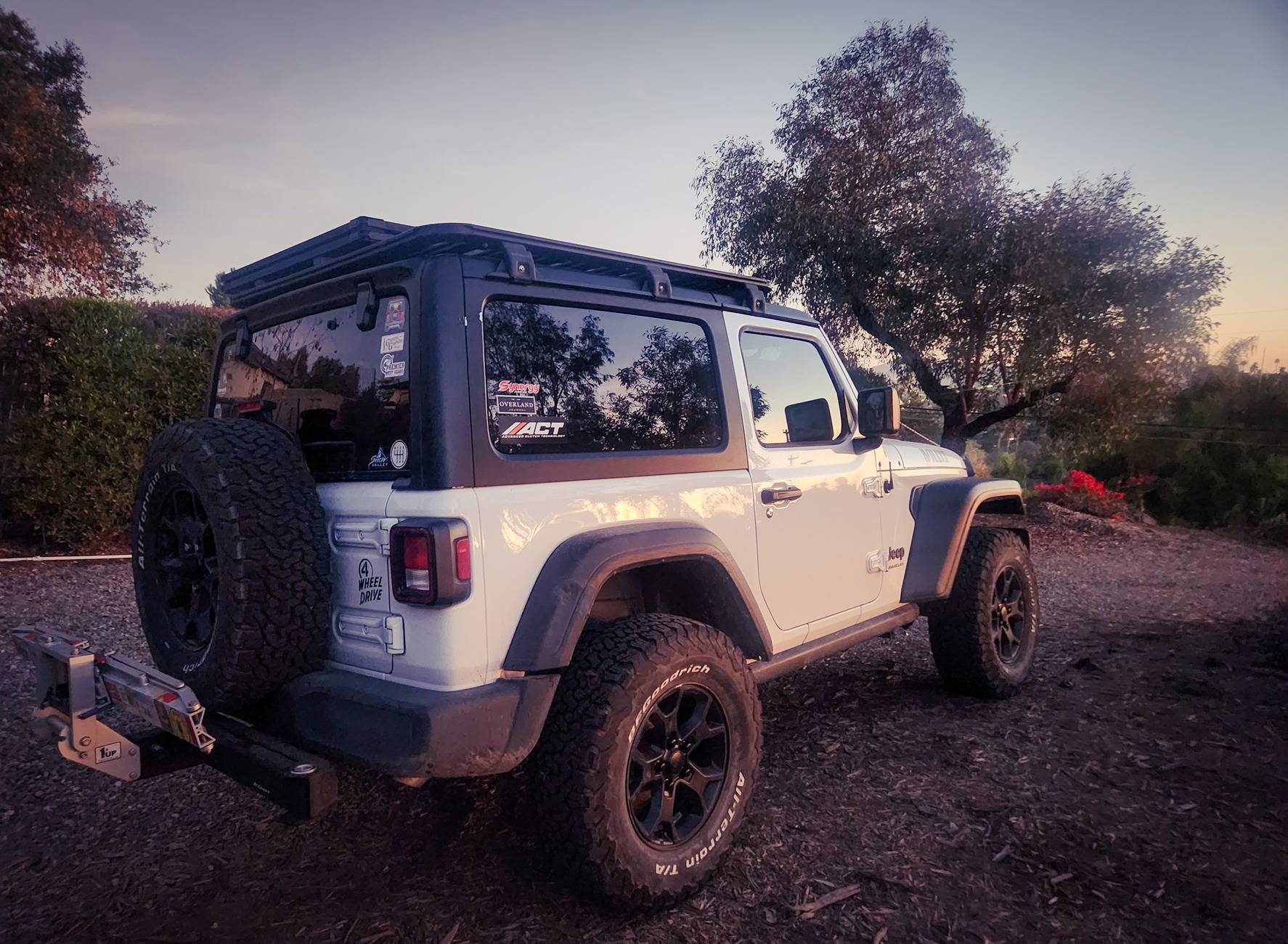 Jeep Wrangler JL The Dirty White Willy PSX_20241119_172356