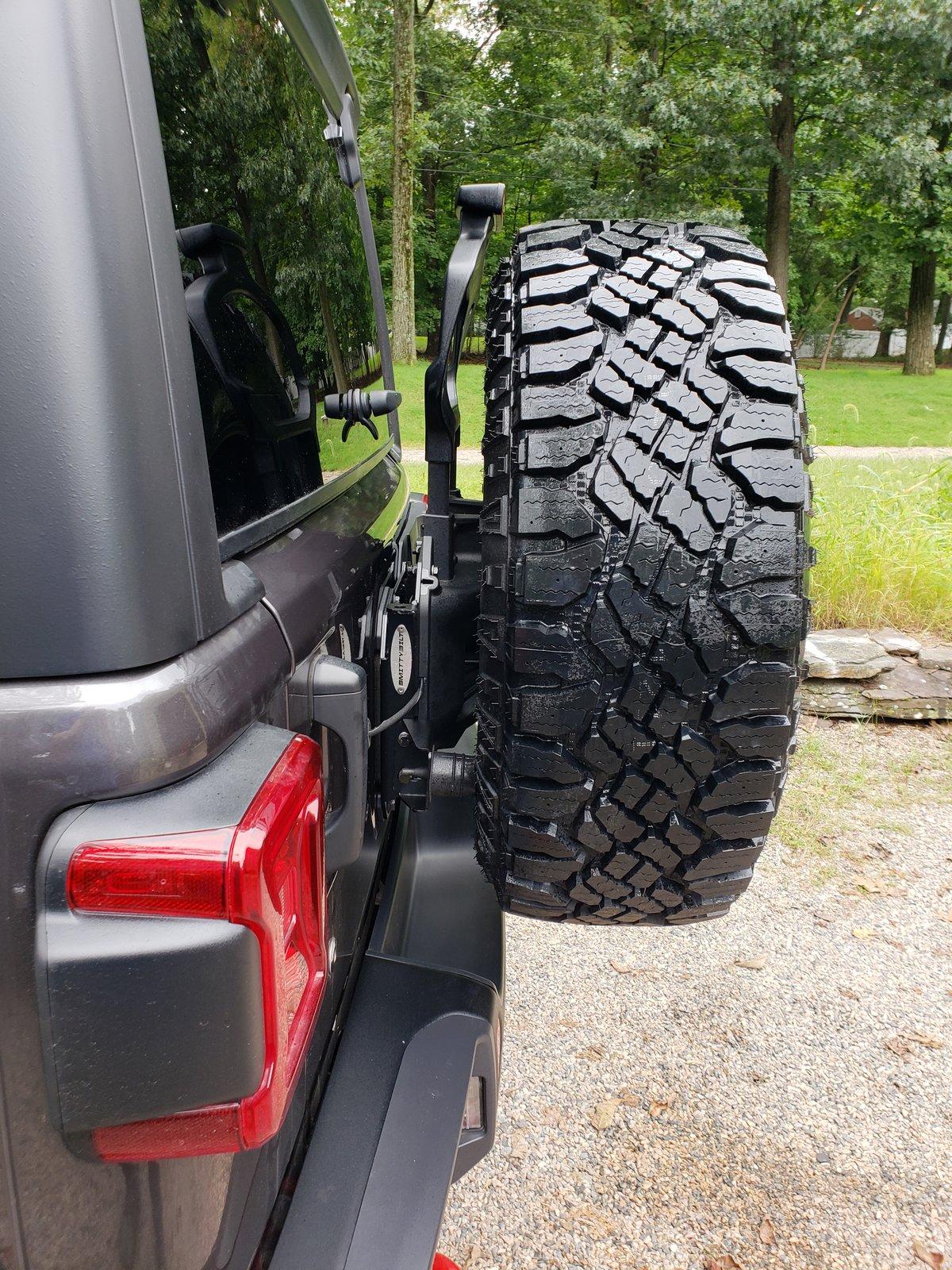 Jeep Wrangler JL Tailgate reinforcement do we really need it? 20180915_124921