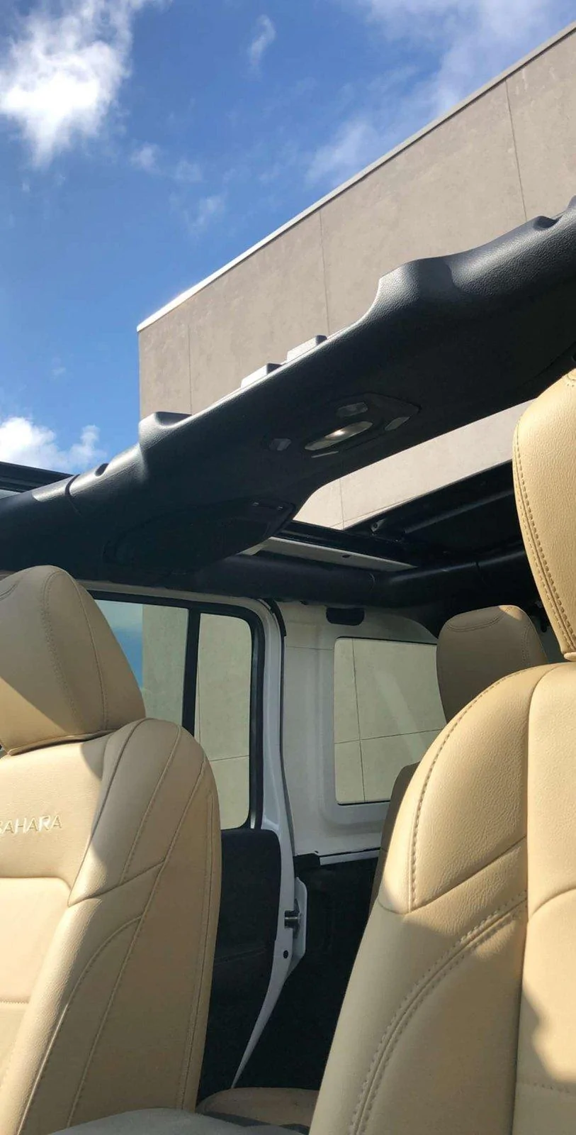 Jeep Wrangler JL Sky One-Touch Power Soft Top Jeep JL's! 02180064-9F00-46A4-B1F6-F00210AA9D3D