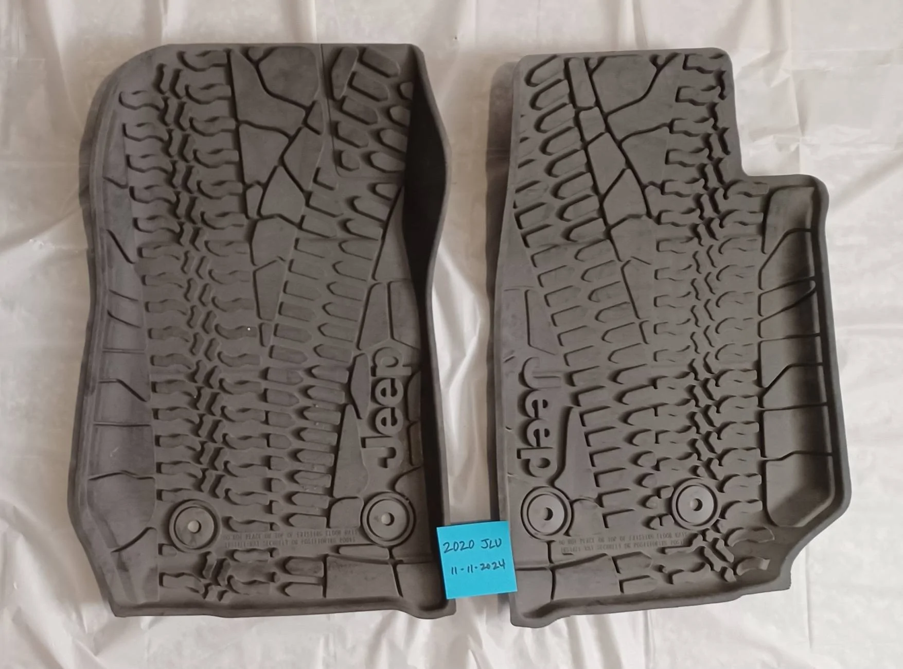 Jeep Wrangler JL JK front winter mats-- MOPAR jkfront