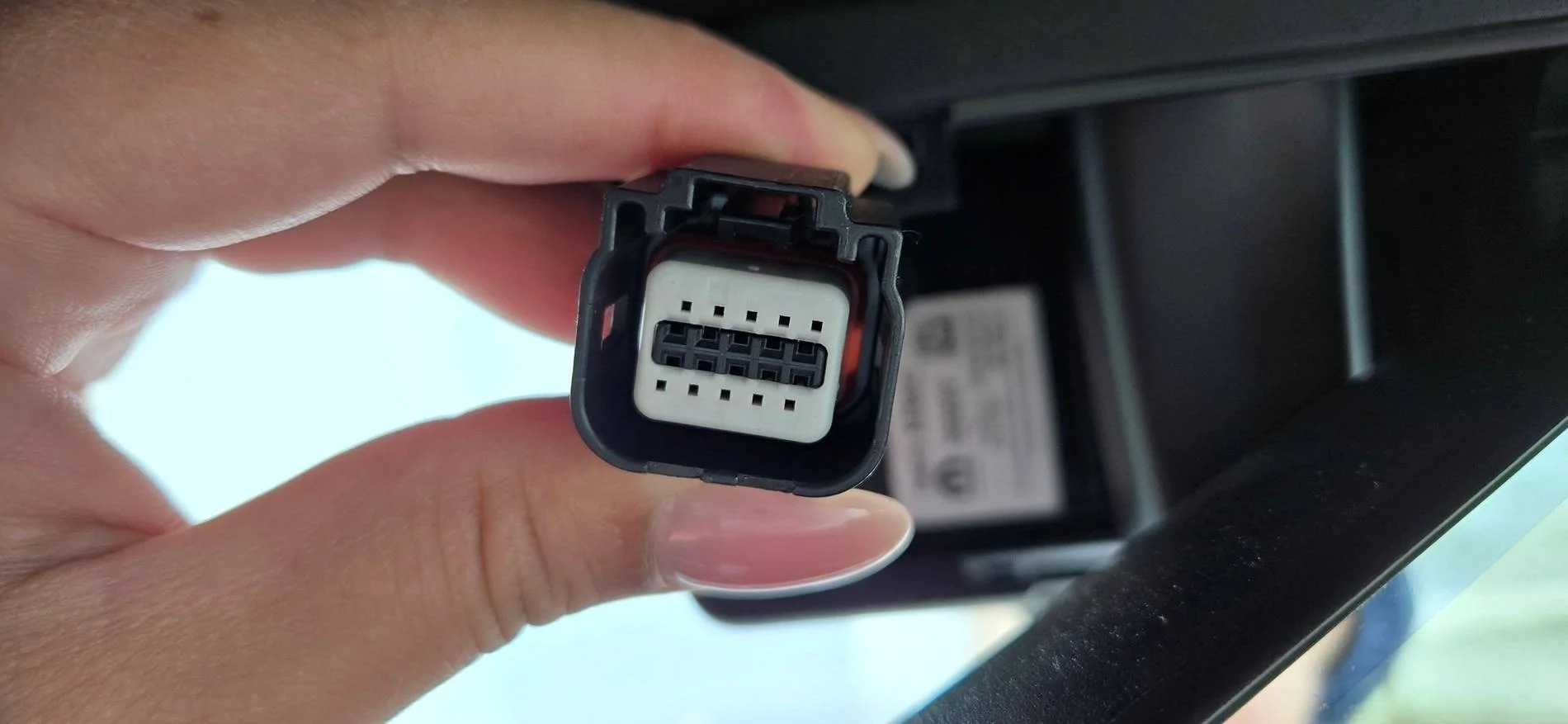 Jeep Wrangler JL 10-pin adapter for powering dashcam 20241123_123206