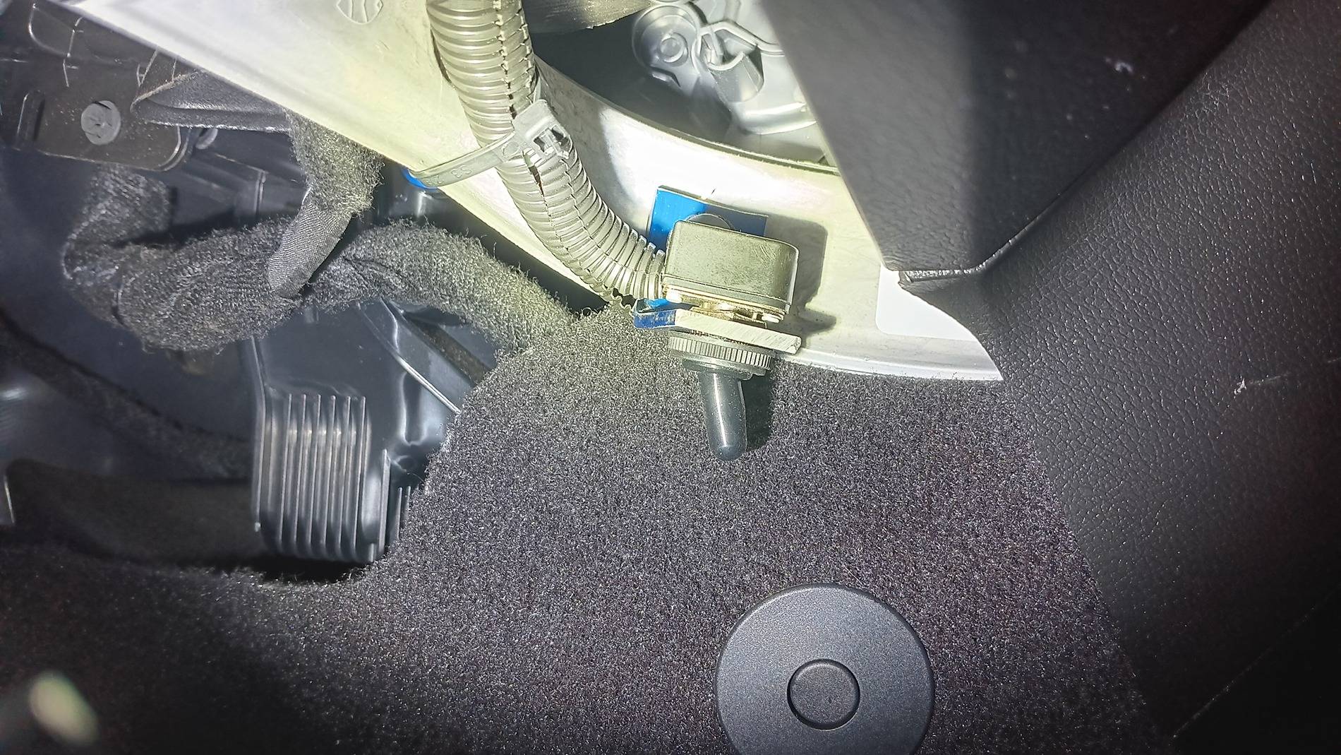 Jeep Wrangler JL Where Should I Install My Kill Switch? 20241125_195936
