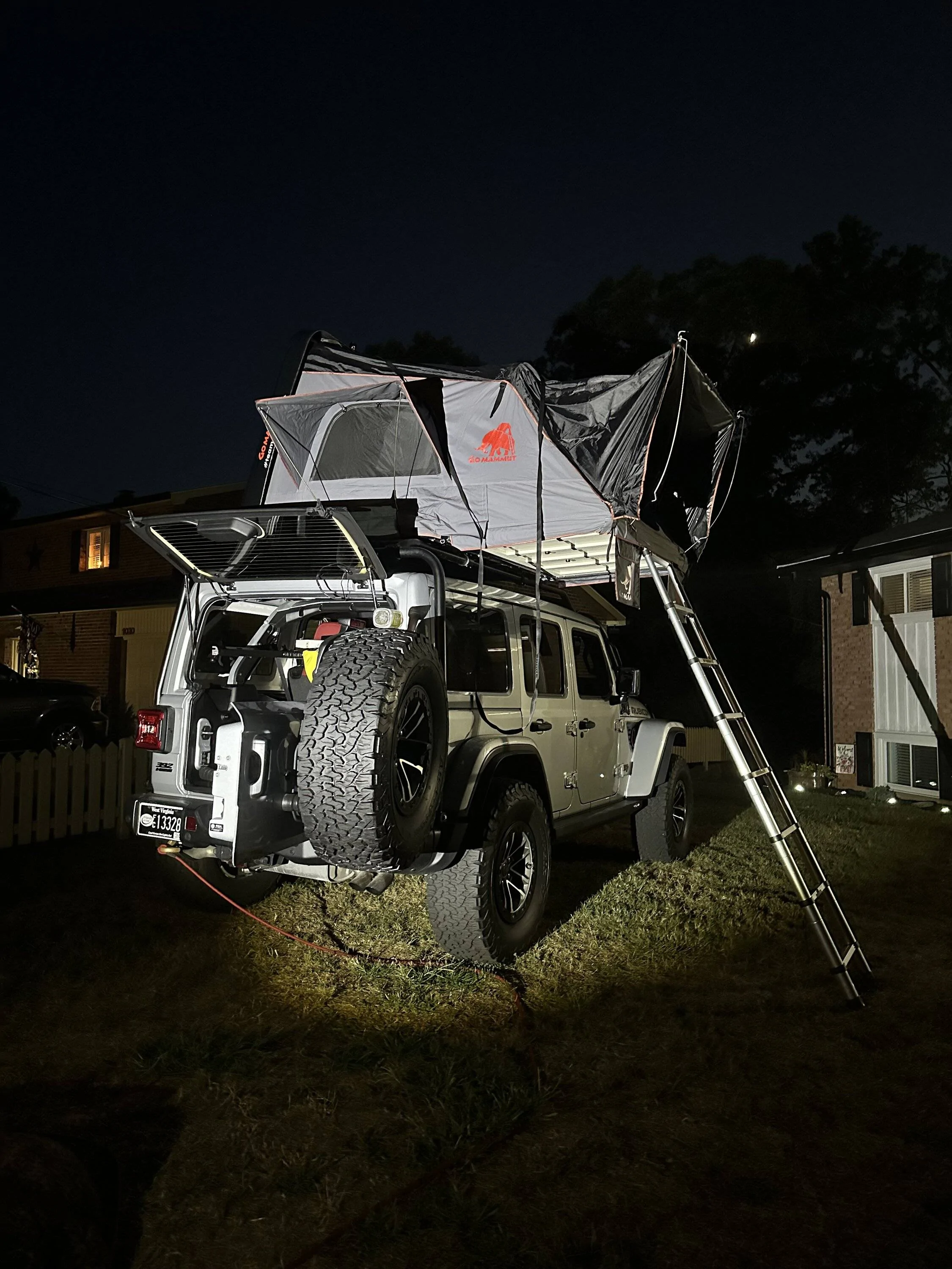 Jeep Wrangler JL GoMammut Bison Defender RTT IMG_0791