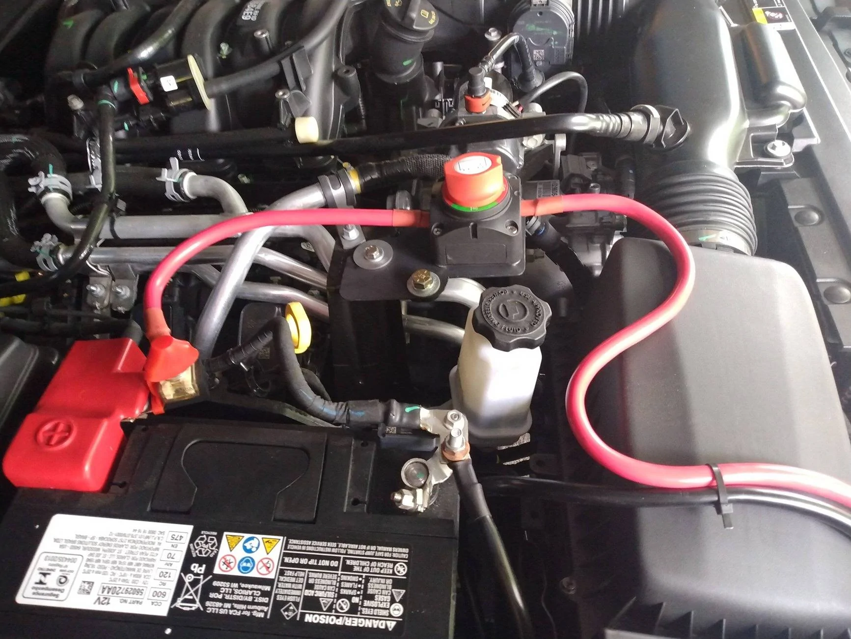 Jeep Wrangler JL Winch Aux switch/ power interrupt kit install. rec2