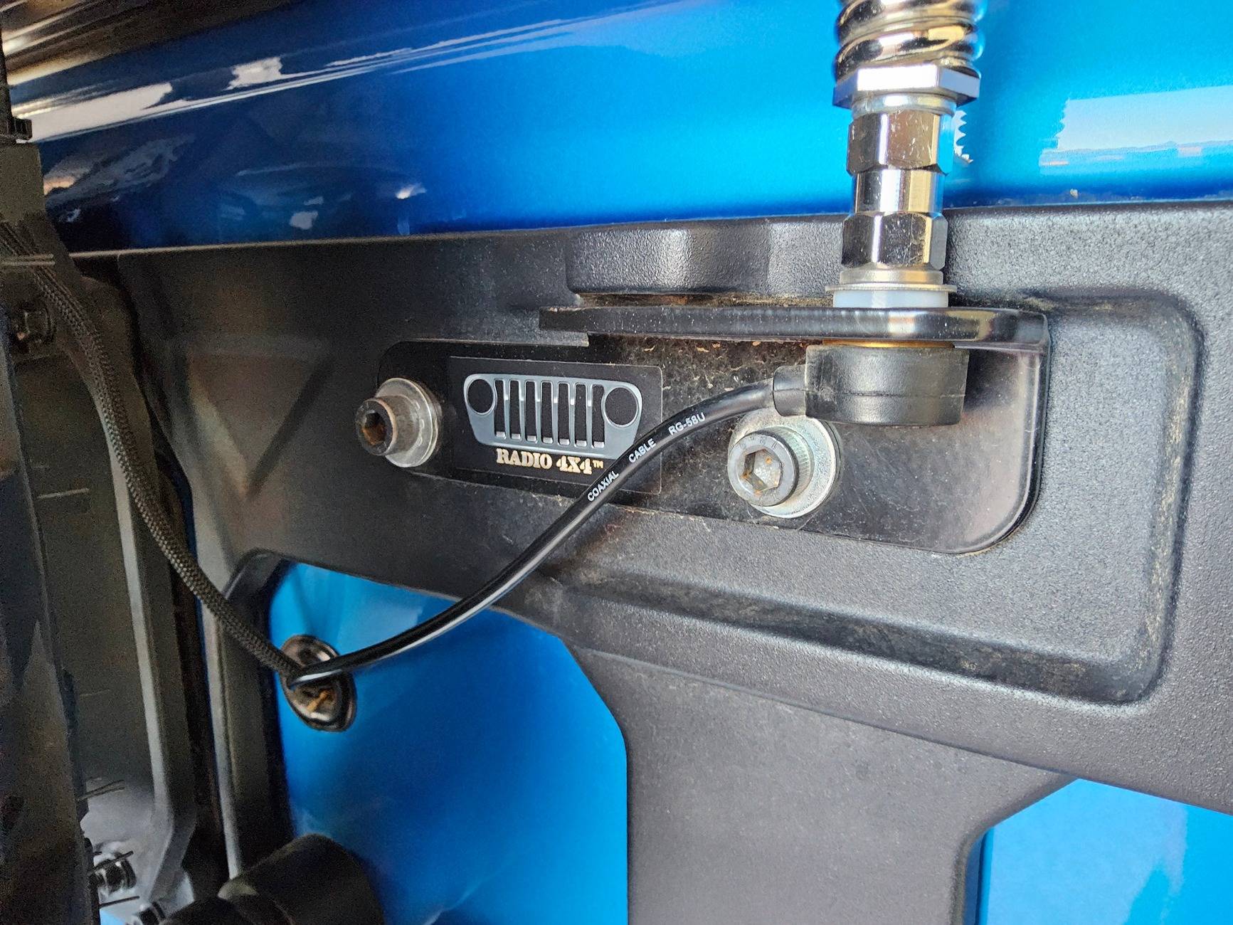 Jeep Wrangler JL Question on Mopar tire reinforcement bracket 20241128_074528