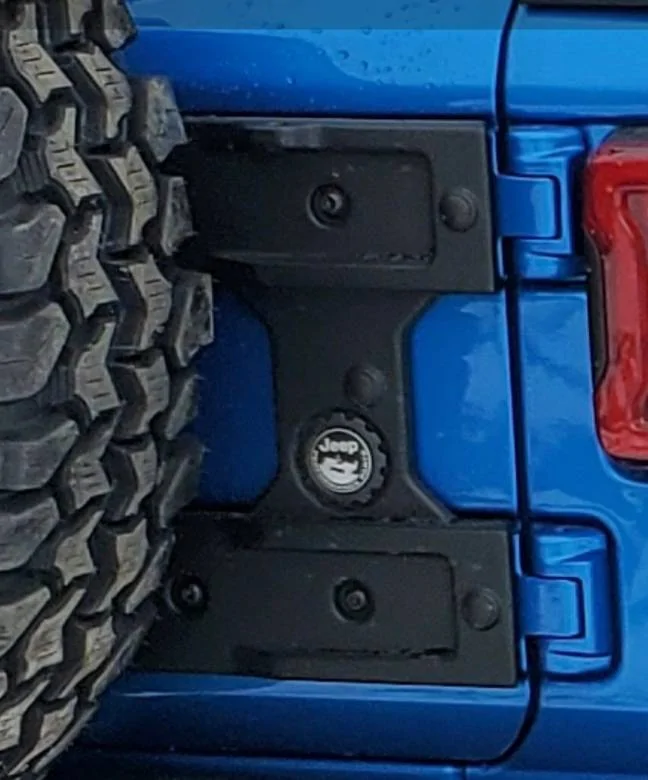 Jeep Wrangler JL Question on Mopar tire reinforcement bracket Screenshot_20241129-105317_Gallery