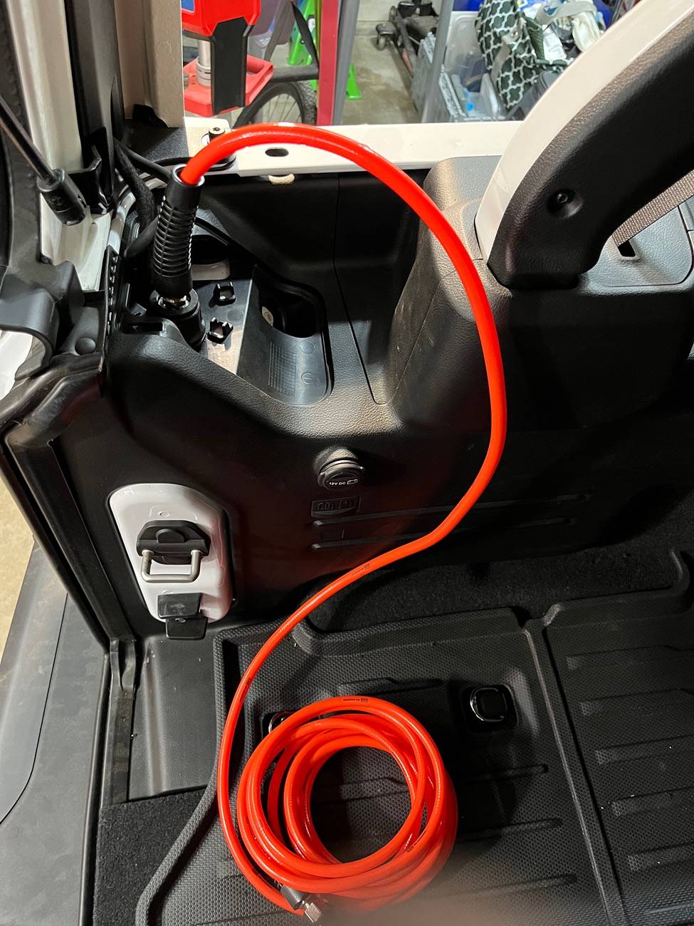 Jeep Wrangler JL Discreet air compressor install - 4xe IMG_0945