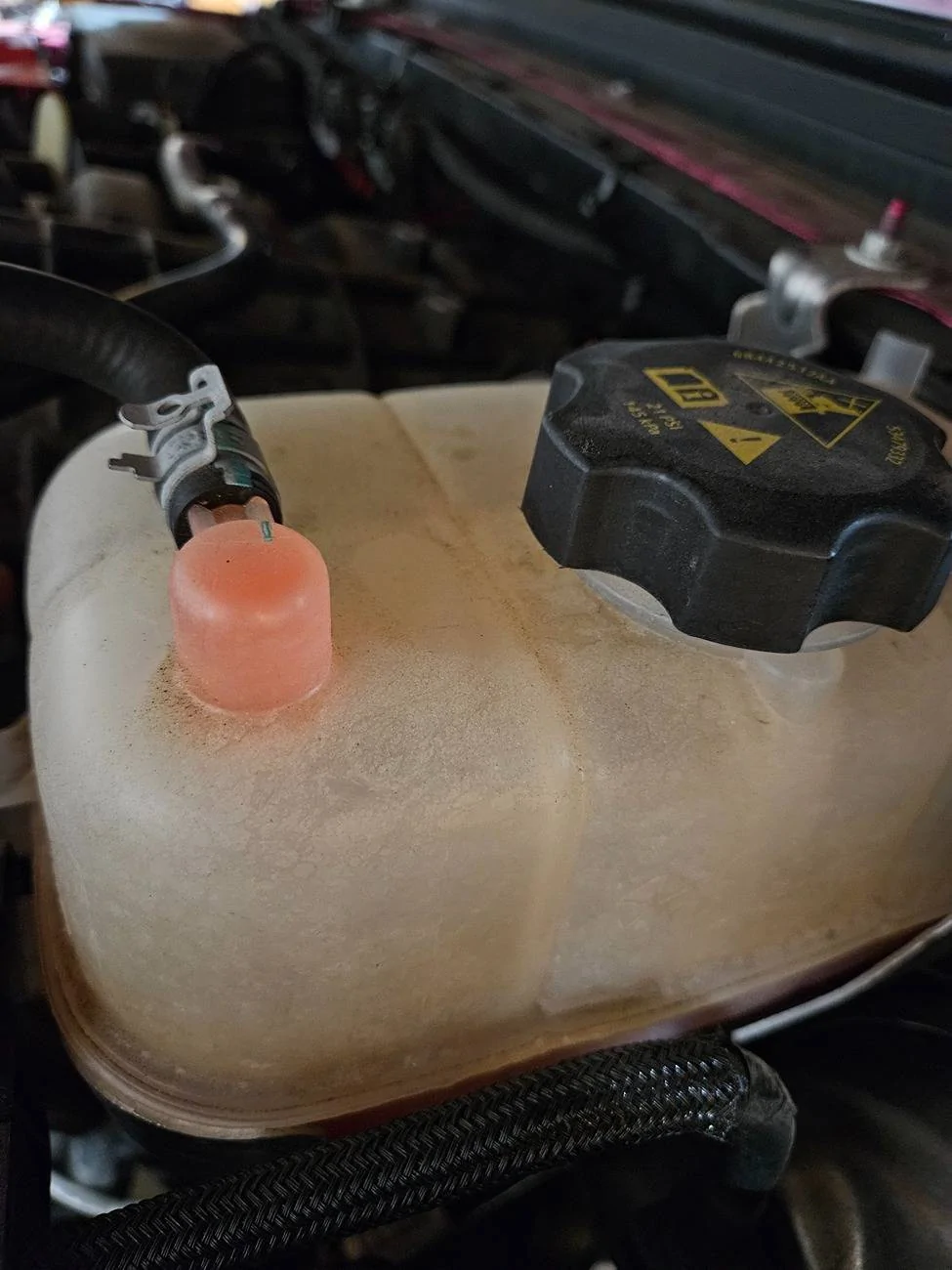 Jeep Wrangler JL Correct Mopar Coolant 1000002009