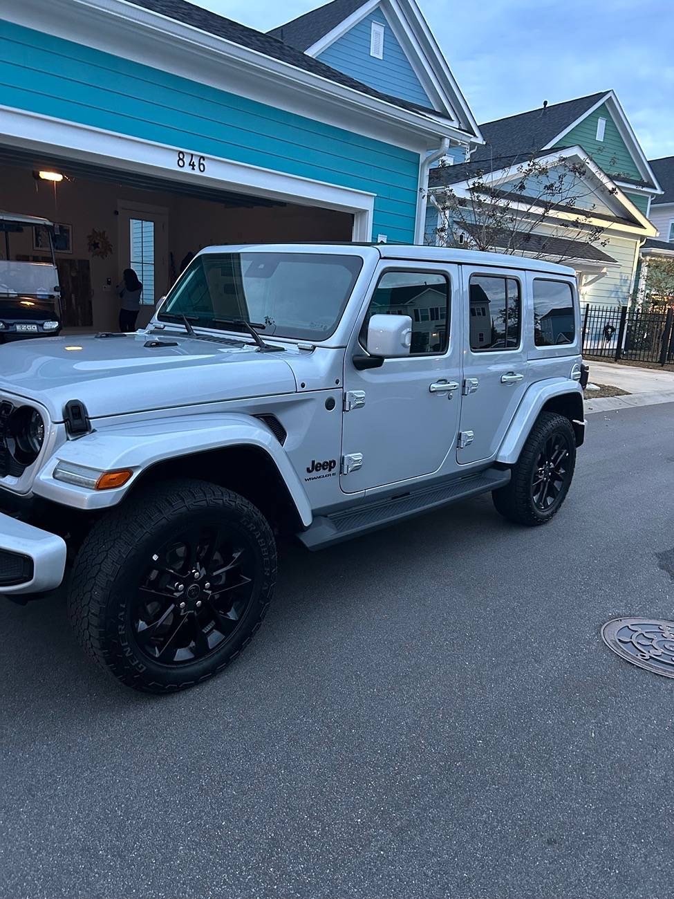 Jeep Wrangler JL New JL owner-possible help IMG_8877