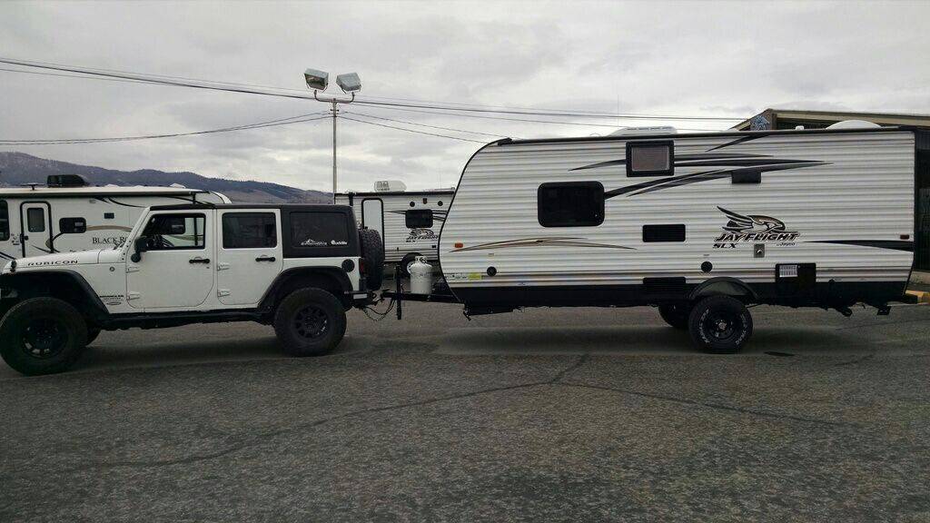 Jeep Wrangler JL Small travel trailer IMG_0002