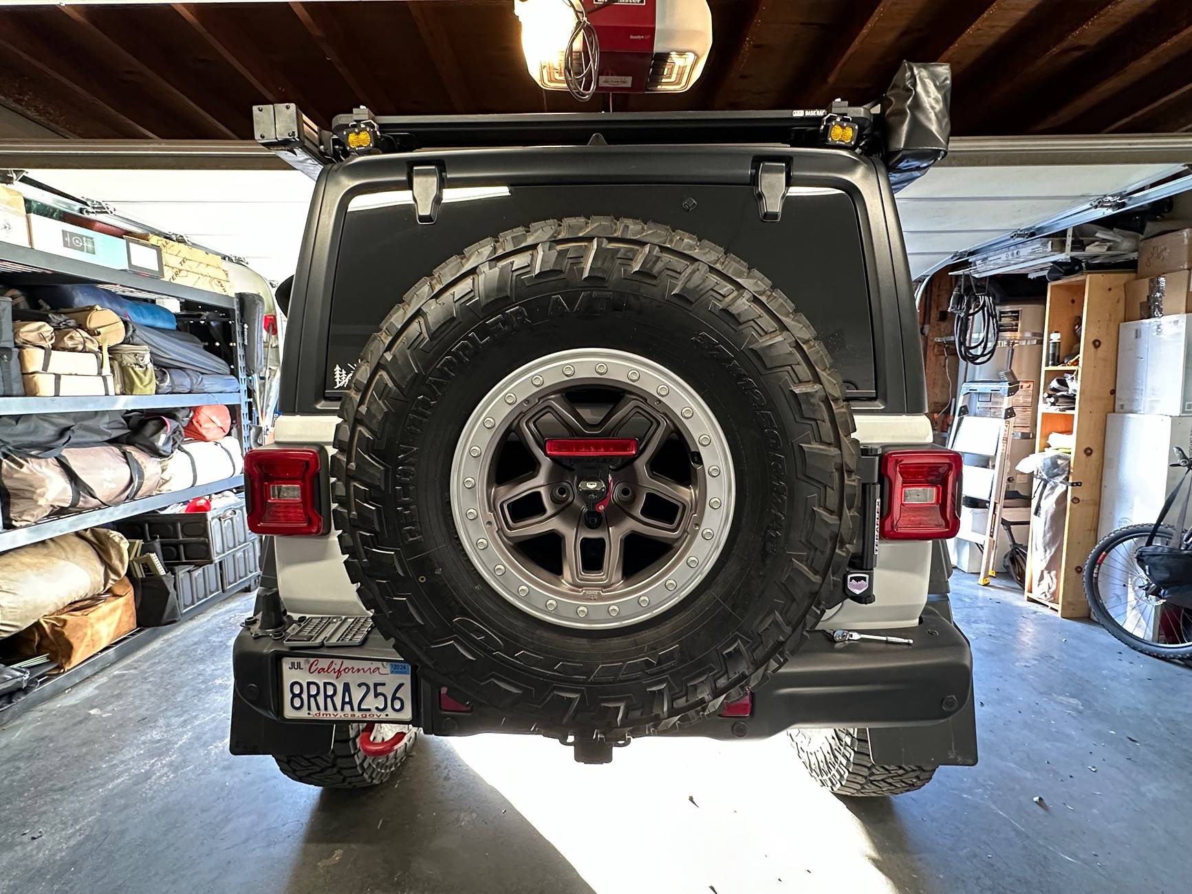 Jeep Wrangler JL Using a JK AEV Borah rim on the JL... camera issues IMG_6206