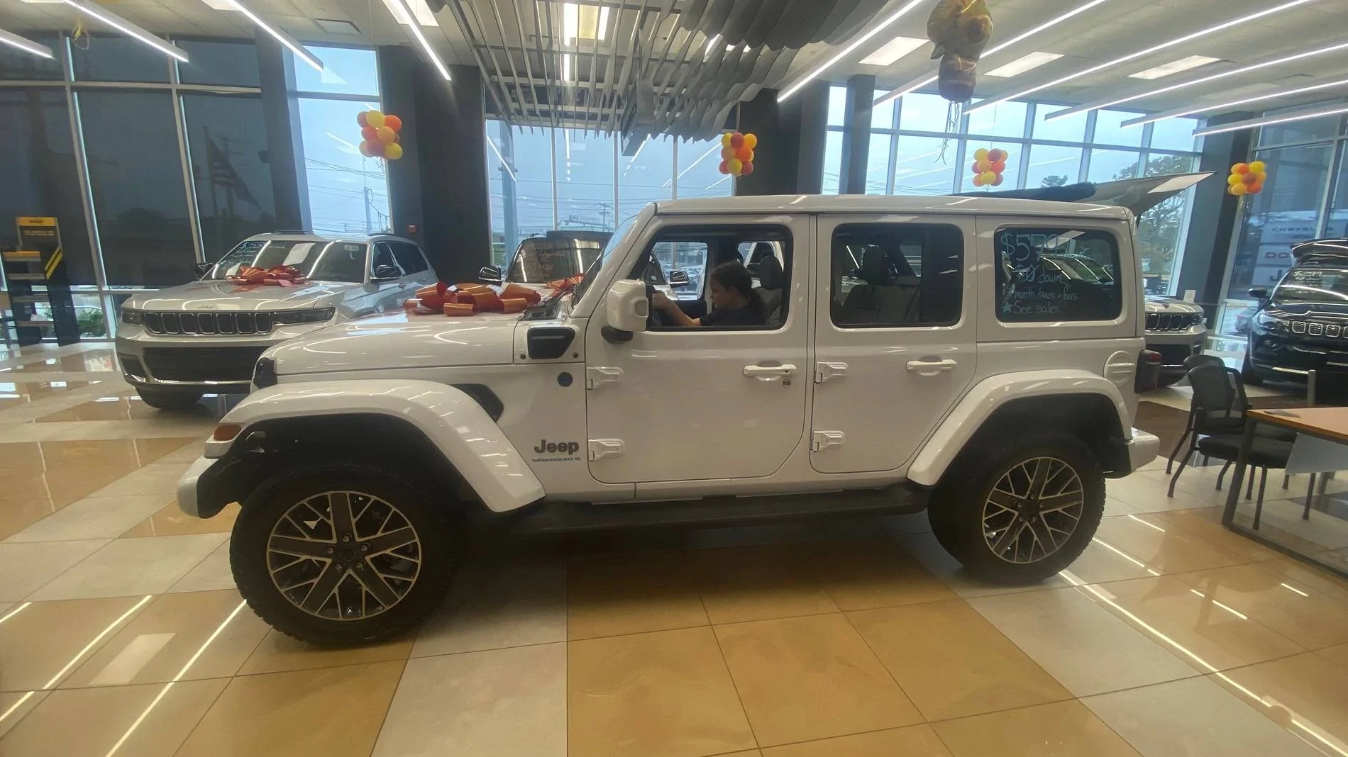 Jeep Wrangler JL LOOKING TO REPLACE FACTORY RIMS IMG_4750