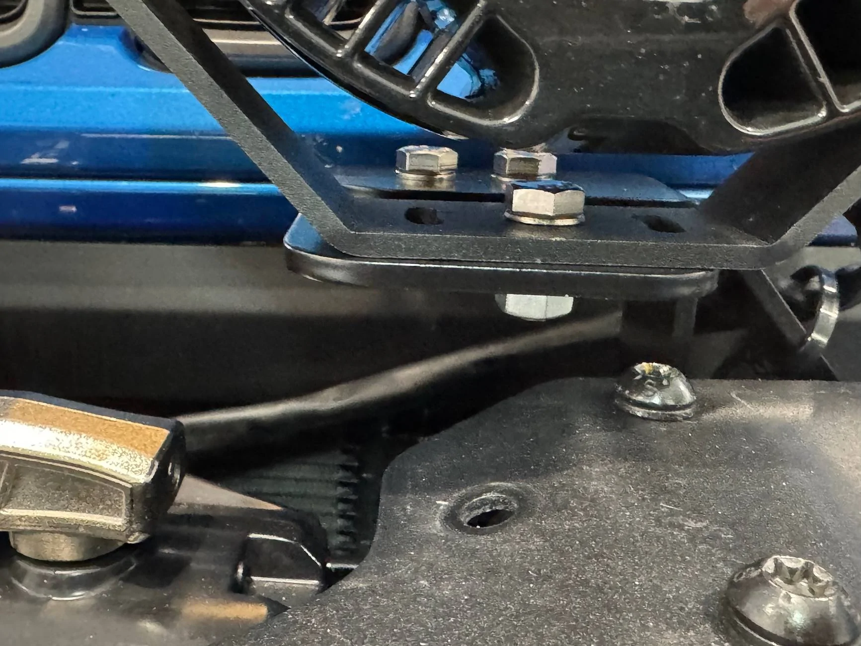 Jeep Wrangler JL LP6 install with the BD plastic bumper brackets. IMG_4127
