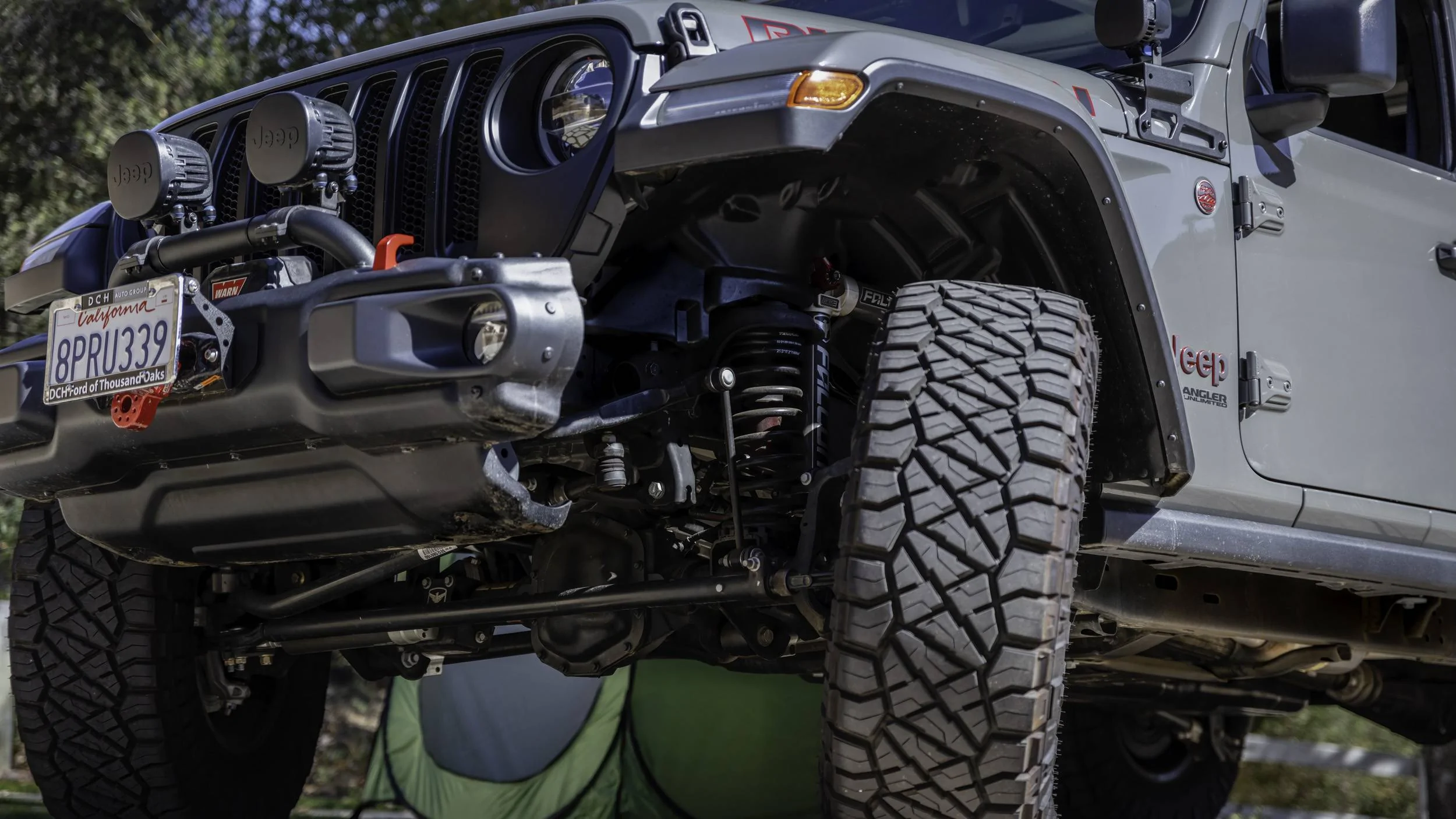 Jeep Wrangler JL Driving a Rubicon in the Snow JEEP-11