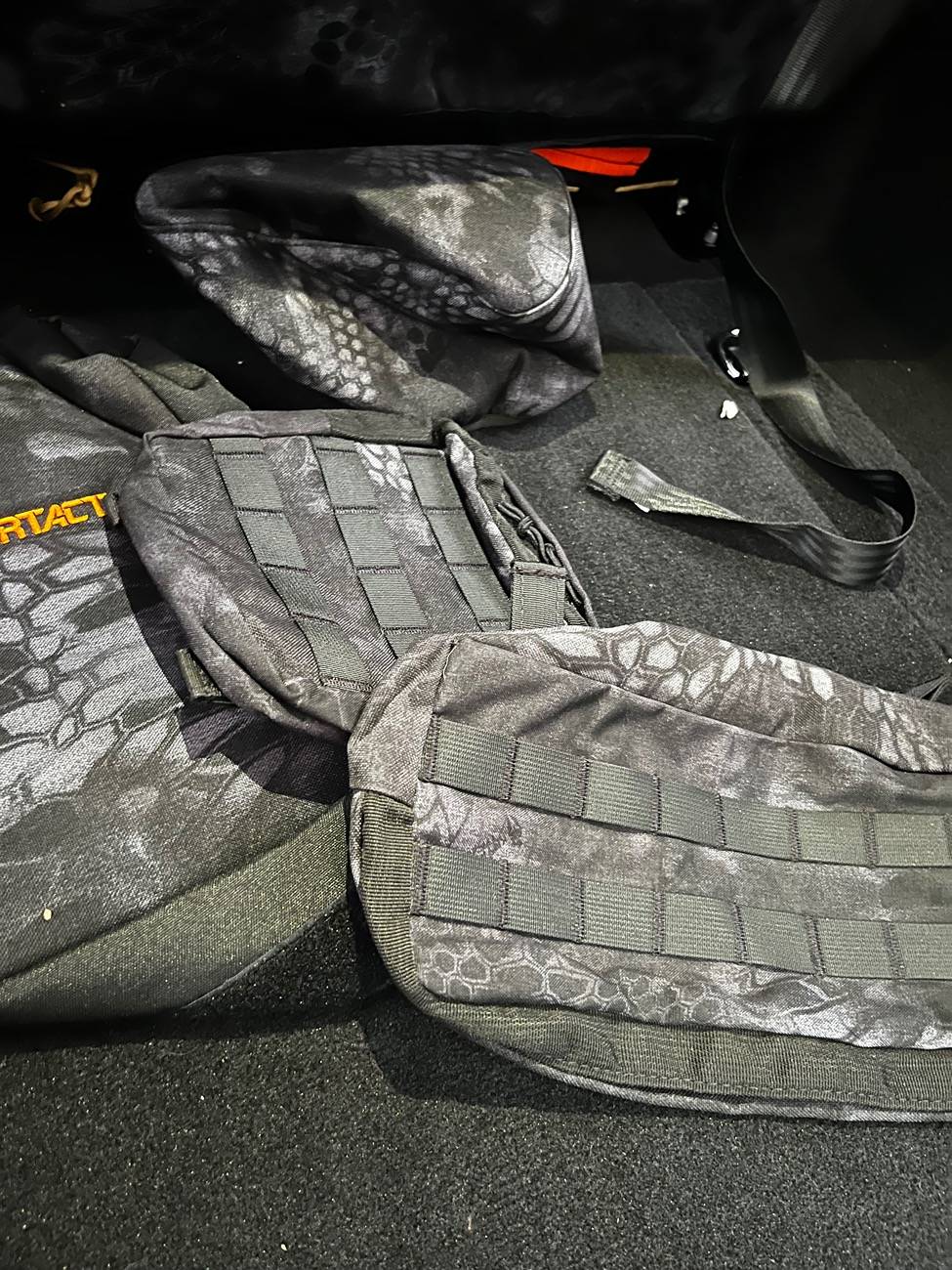 Jeep Wrangler JL Custom Bartact Seat Covers - Price Drop IMG_8616