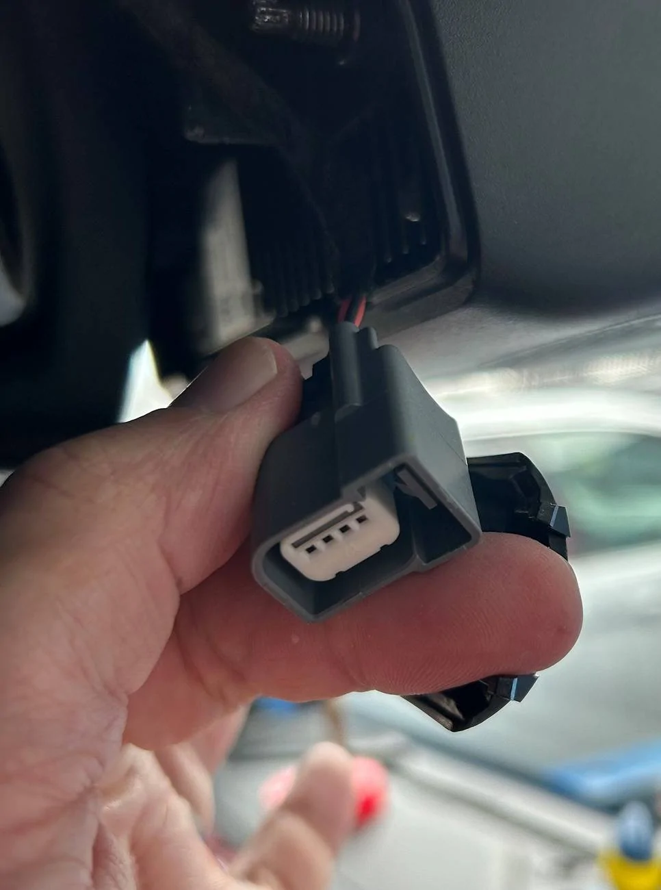 Jeep Wrangler JL 10-pin adapter for powering dashcam connector two