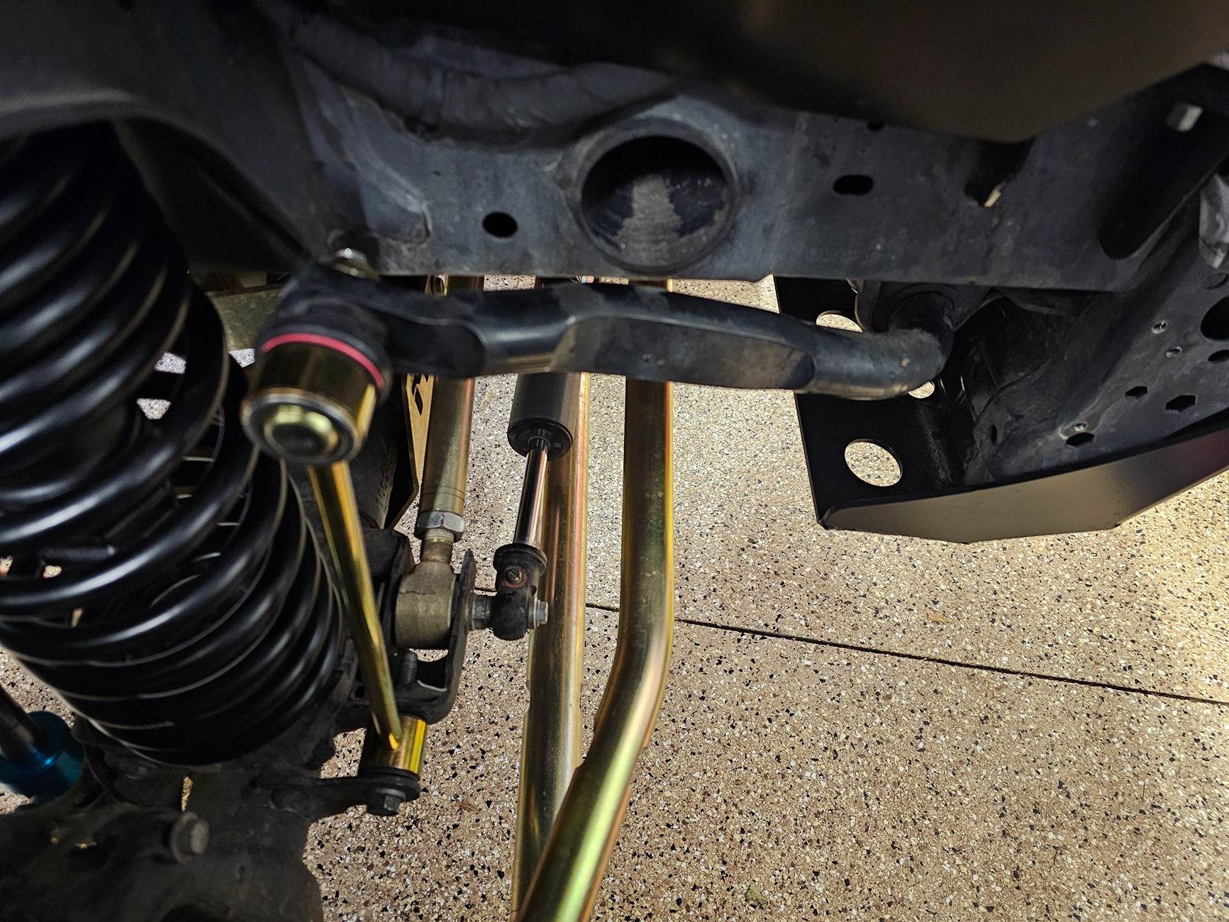 Jeep Wrangler JL 40's on 392? Steering Stabilizer