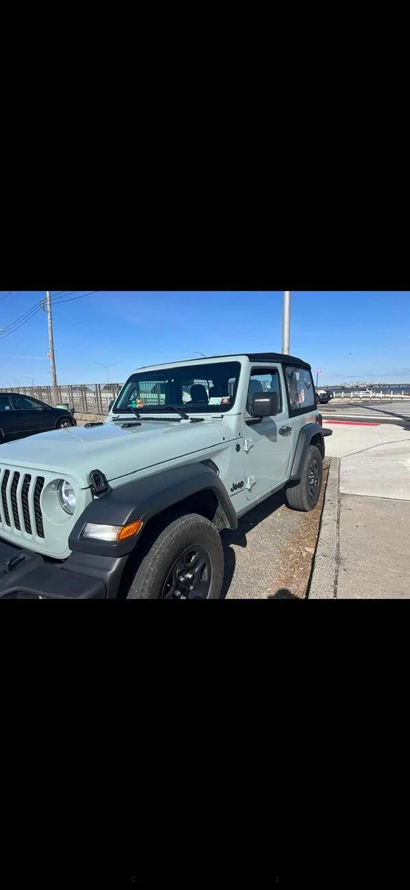 Jeep Wrangler JL 2 door or 4 door? IMG_9156