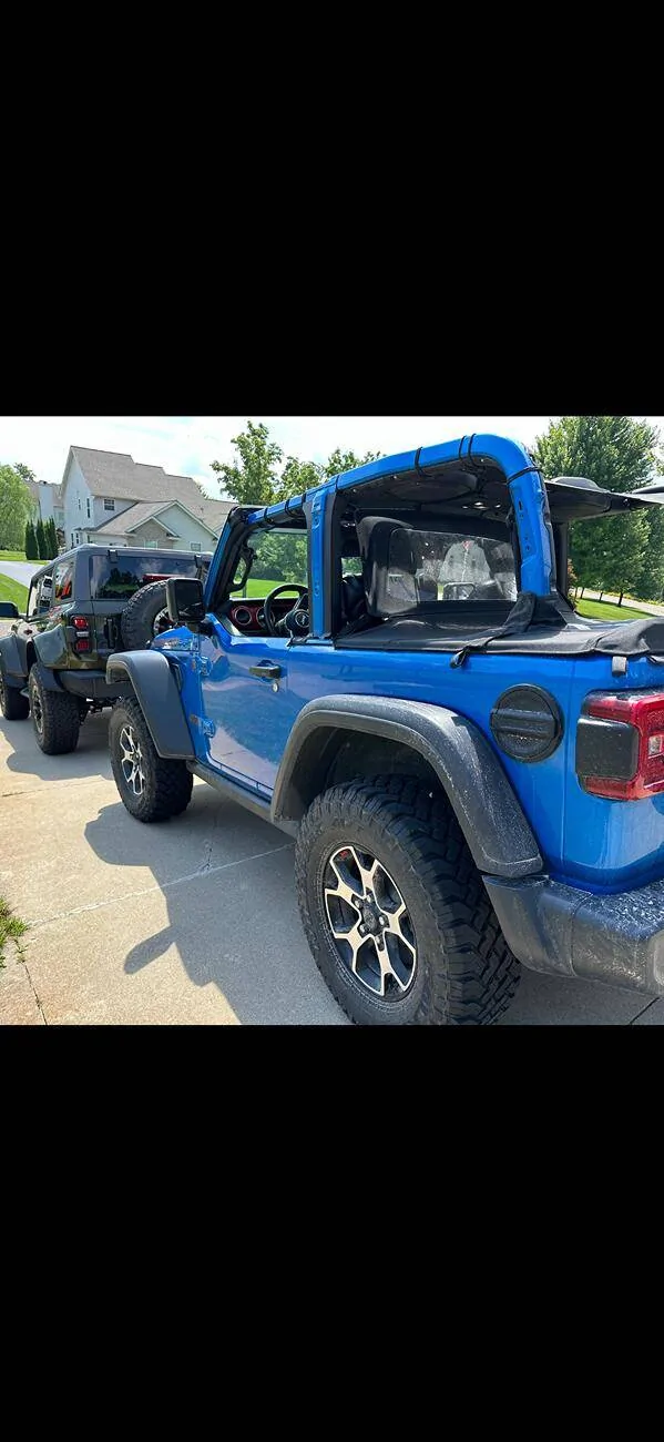 Jeep Wrangler JL 2 door or 4 door? IMG_4489