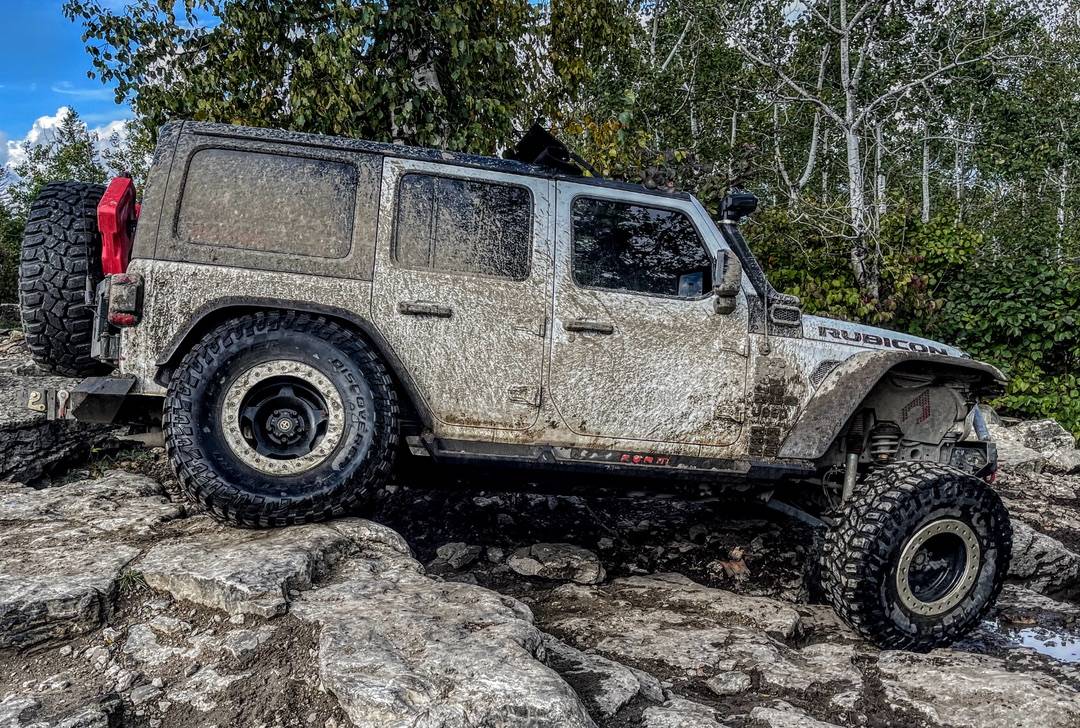 Jeep Wrangler JL Trail removals 1736171733745-hm