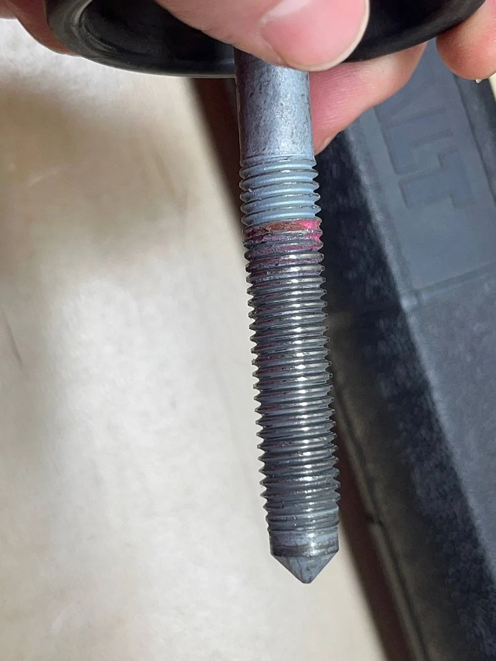 Jeep Wrangler JL Body mount bolts normal or reverse threaded? imag