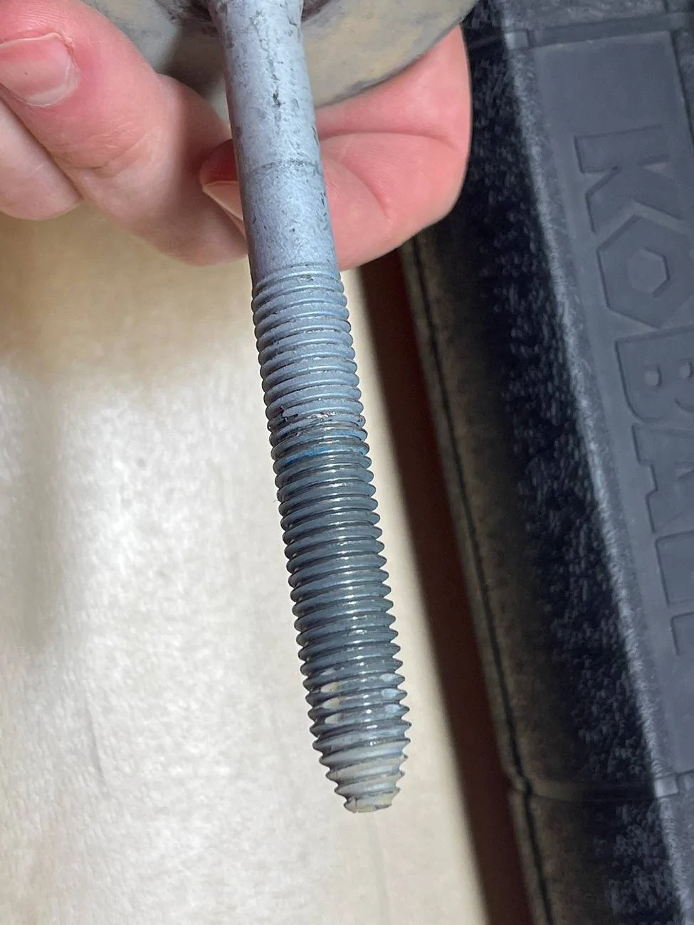 Jeep Wrangler JL Body mount bolts normal or reverse threaded? imag