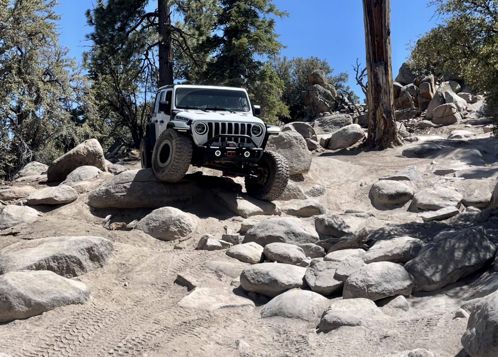 Jeep Wrangler JL ~"Serious offroading"~ 1736689804944-3x