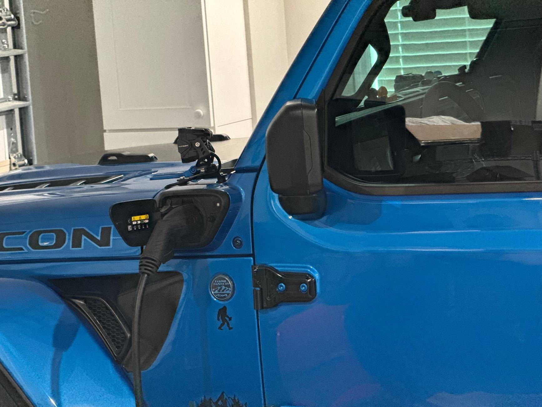 Jeep Wrangler JL Experience w/ JLU door hinge covers IMG_2456