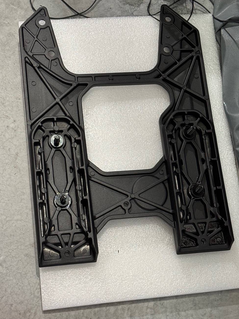 Jeep Wrangler JL Alternative To Mopar Tailgate Reinforcement IMG_7526