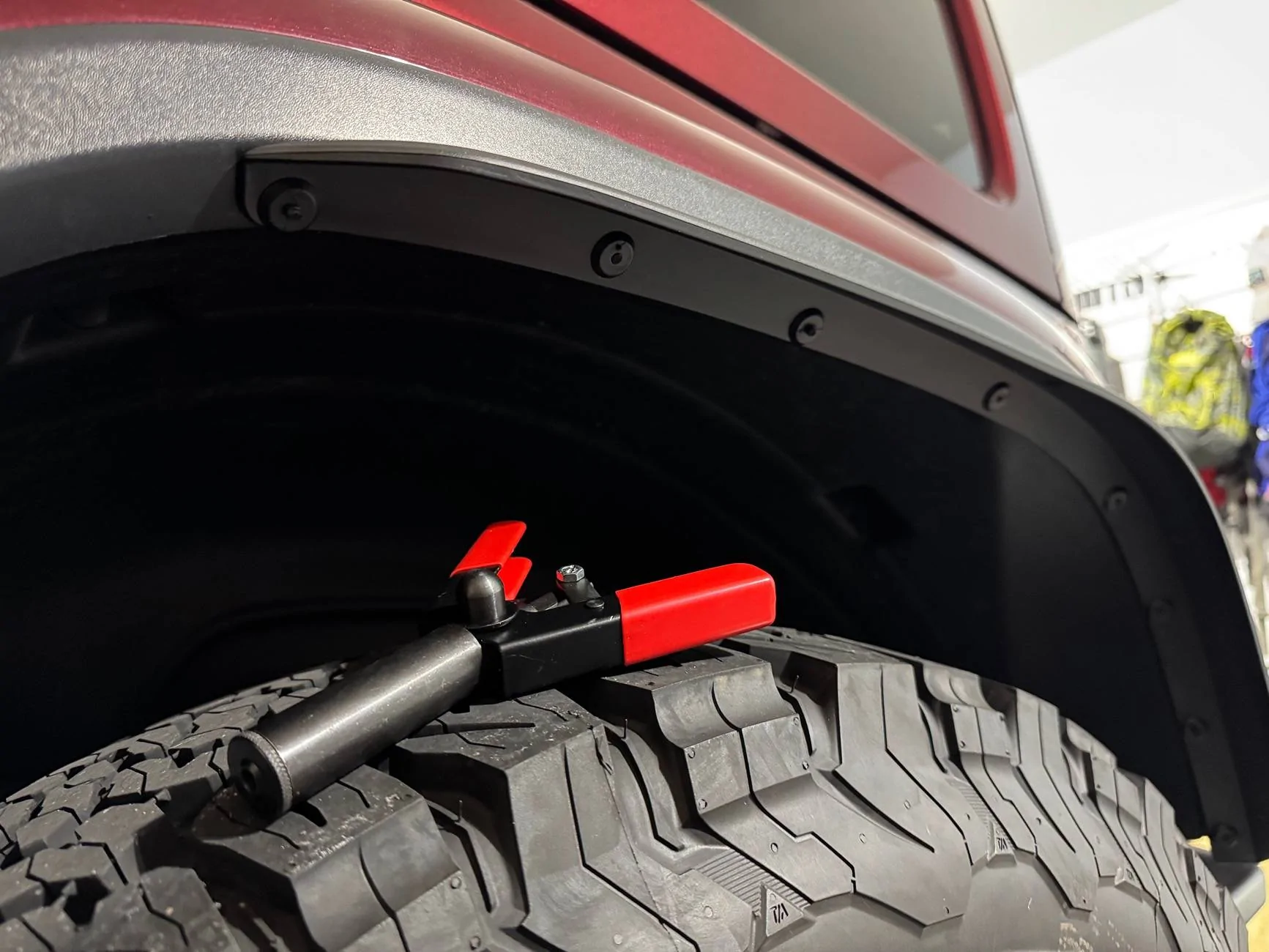 Jeep Wrangler JL Alternative To Mopar Tailgate Reinforcement IMG_7545