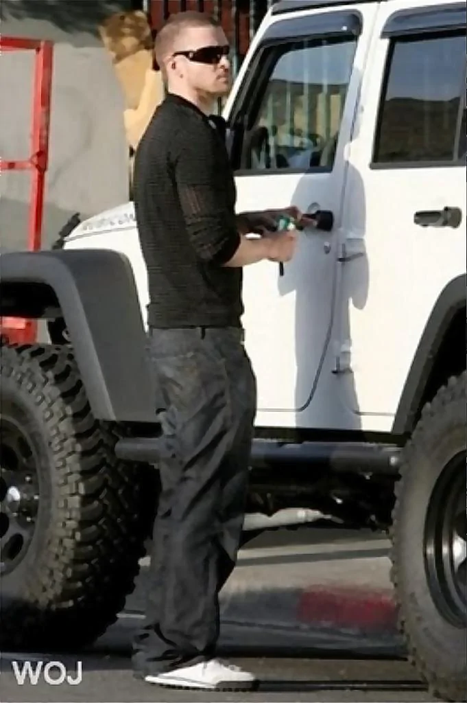 Jeep Wrangler JL Jeep humor waiting room ( ** NO POLITICS ** ) 6091072097_7134441901_