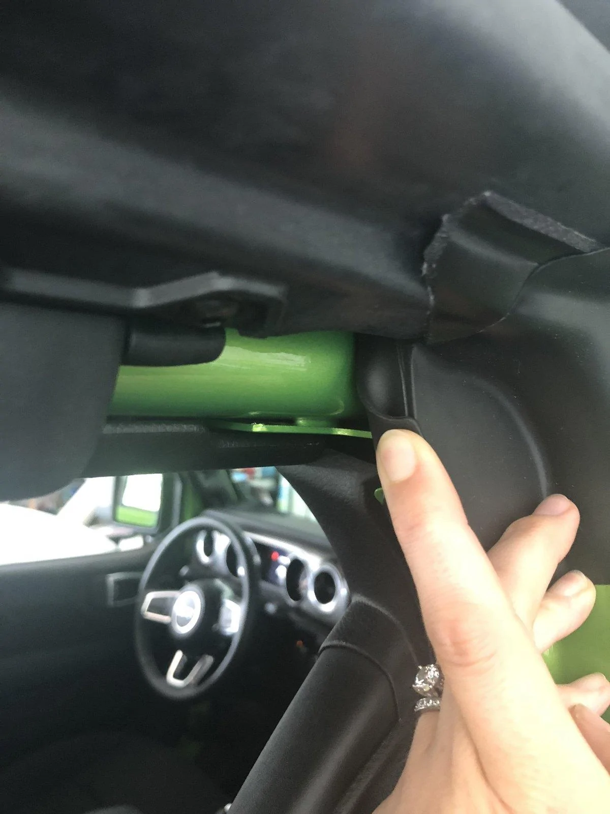 Jeep Wrangler JL Creaking sound from driver side pillar C6F41F1E-199A-41E8-937D-C3934738DAA0