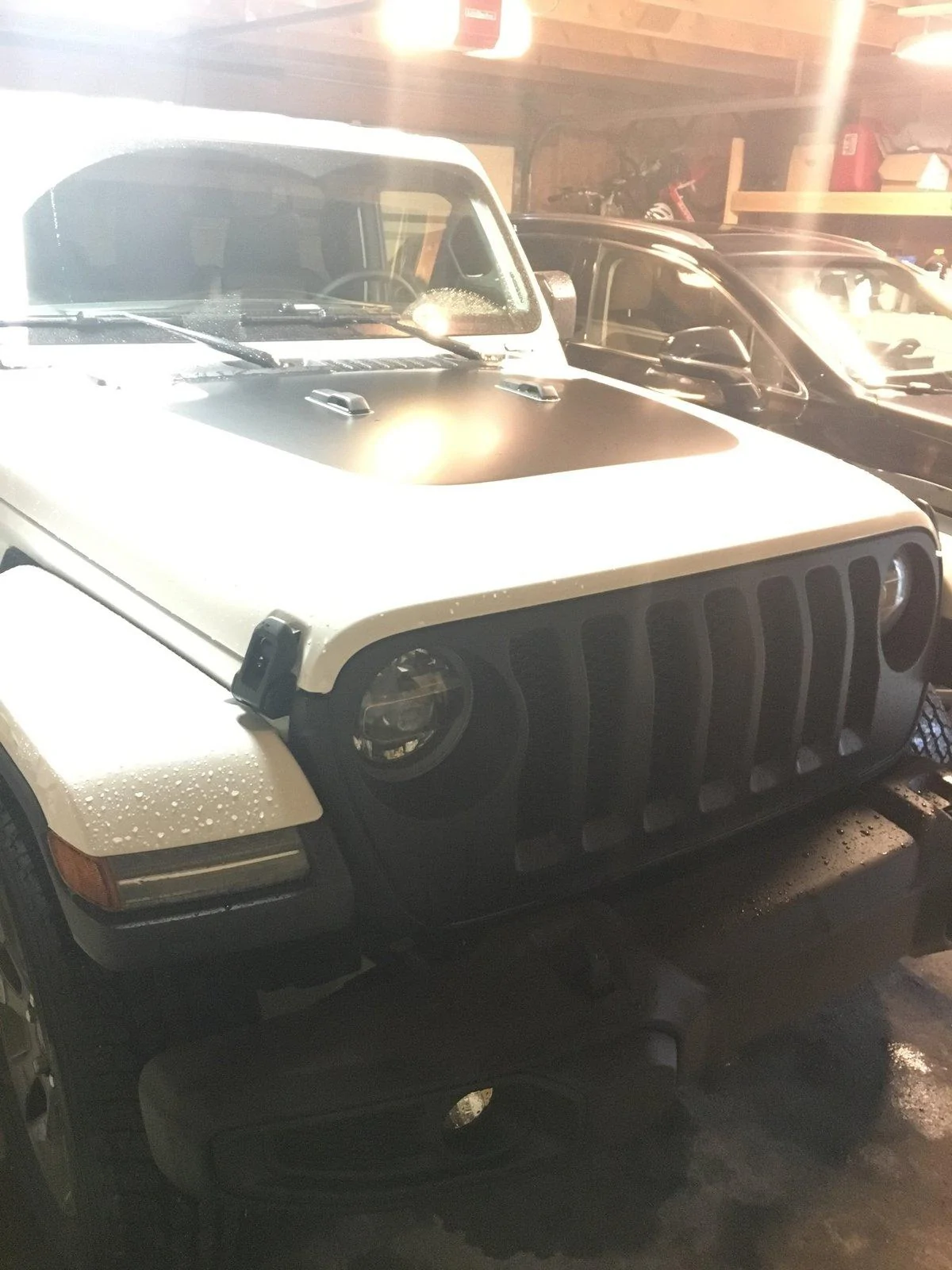 Jeep Wrangler JL JL Front Grill Part Question 766DE953-369B-48BE-9C20-0C753992C668