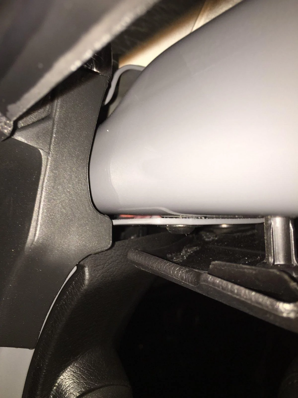 Jeep Wrangler JL Creaking sound from driver side pillar E6E506CA-6330-4142-BFE2-7E118210A897