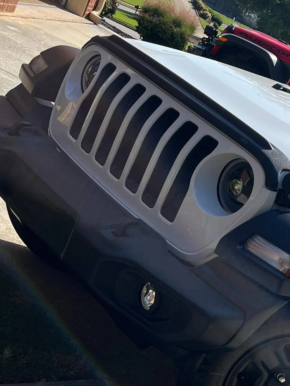 Jeep Wrangler JL 2024 Sport S Grille Inserts? IMG_4005
