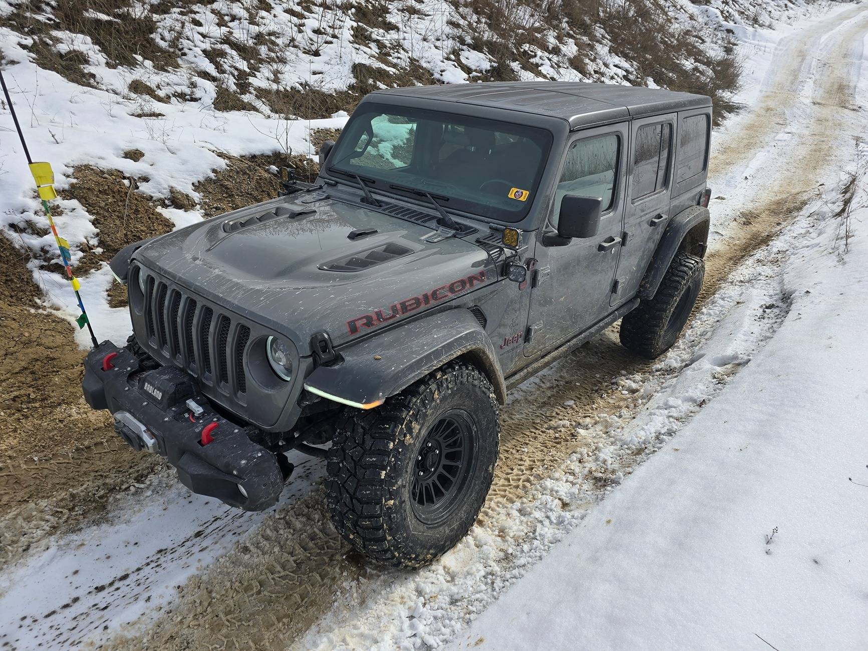 Jeep Wrangler JL Best location for Offroad pod light mounting??? 20250118_123426