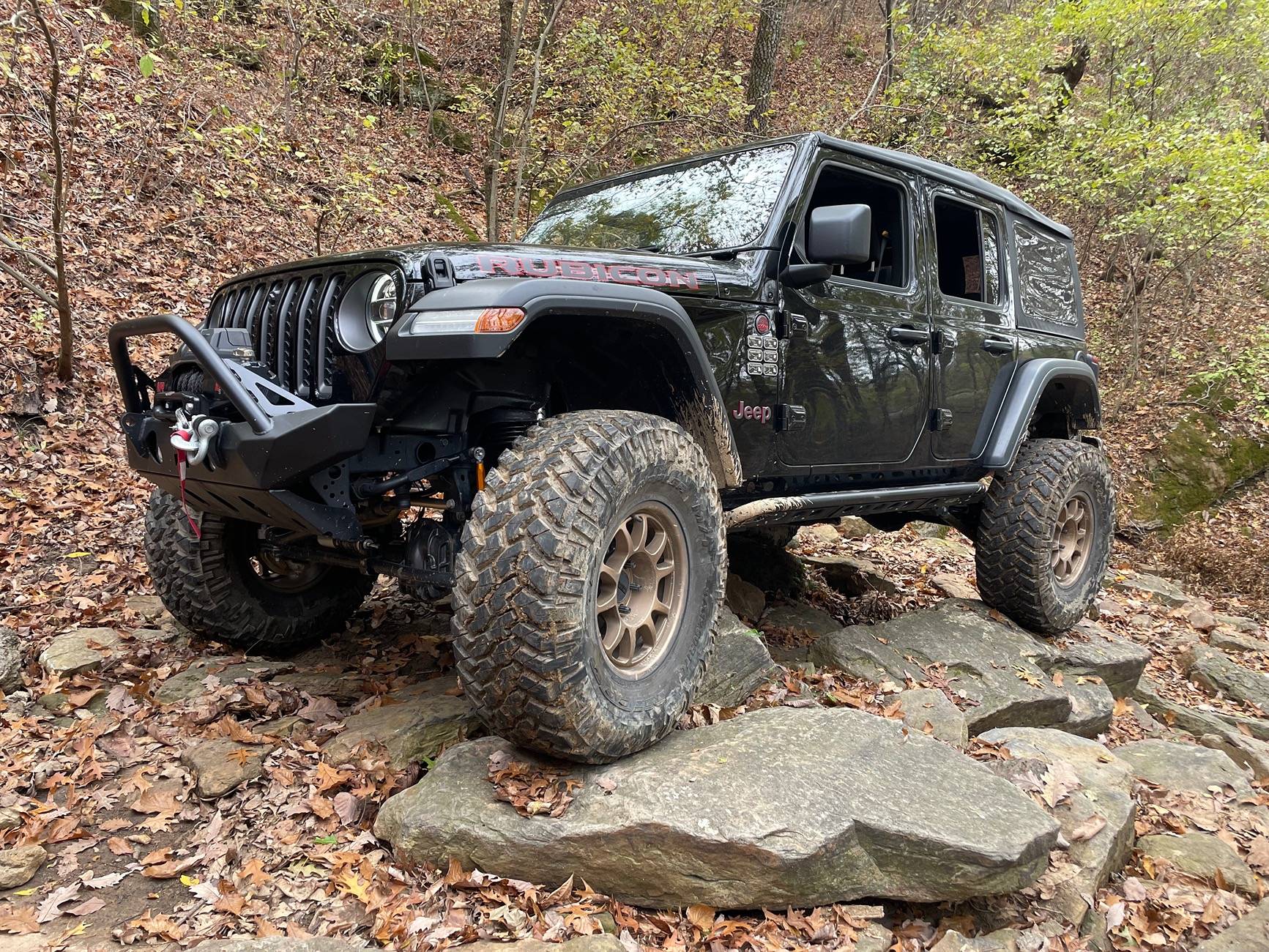 Jeep Wrangler JL Icon Recon Pro or Method 703 Bead Grip IMG_9064