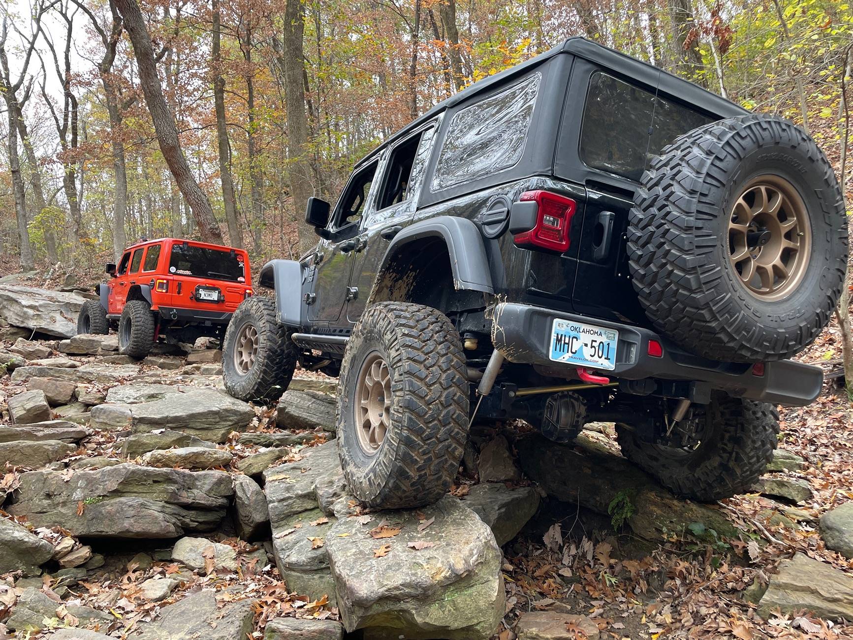 Jeep Wrangler JL Icon Recon Pro or Method 703 Bead Grip IMG_9069
