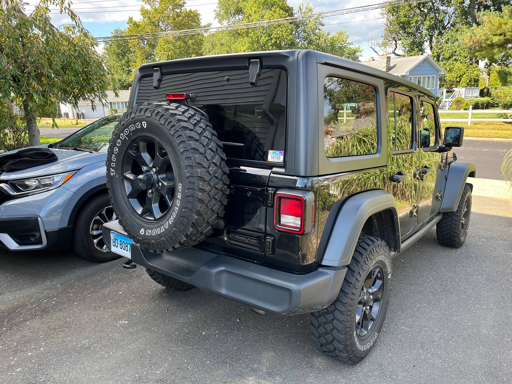 Jeep Wrangler JL Oversized Spare Carrier IMG_7051
