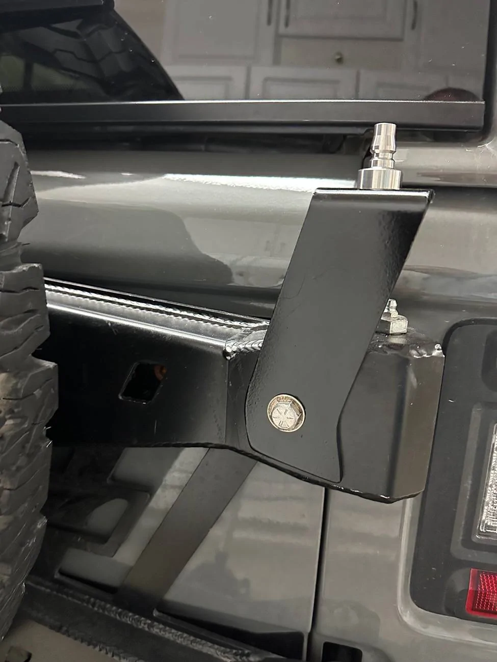 Jeep Wrangler JL Alternative To Mopar Tailgate Reinforcement IMG_0431