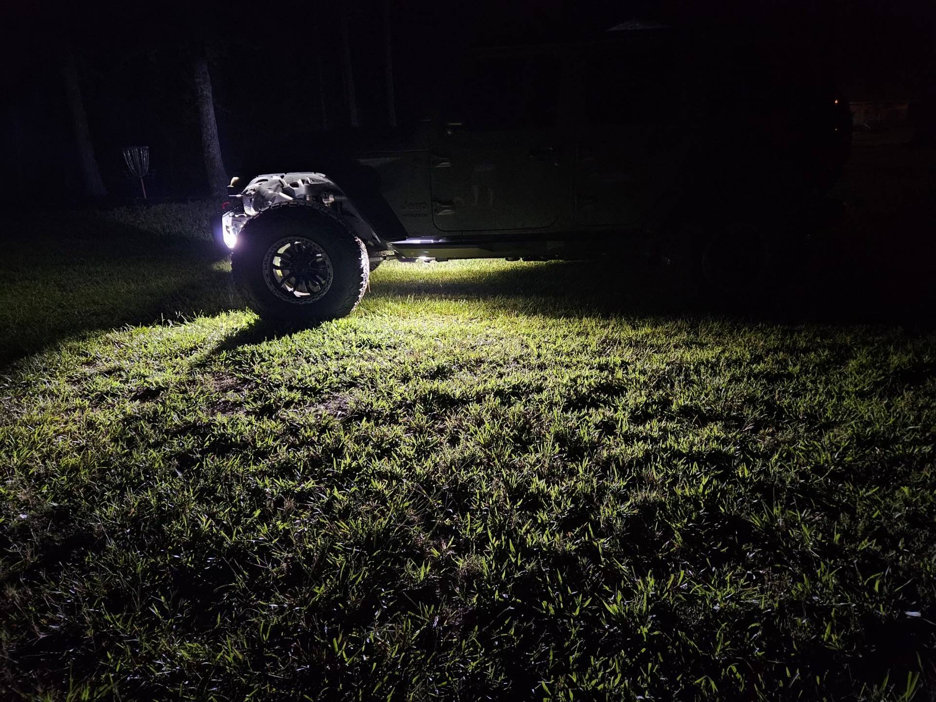 Jeep Wrangler JL Side lights to light the ground? FT-RLM6-W-jeep4