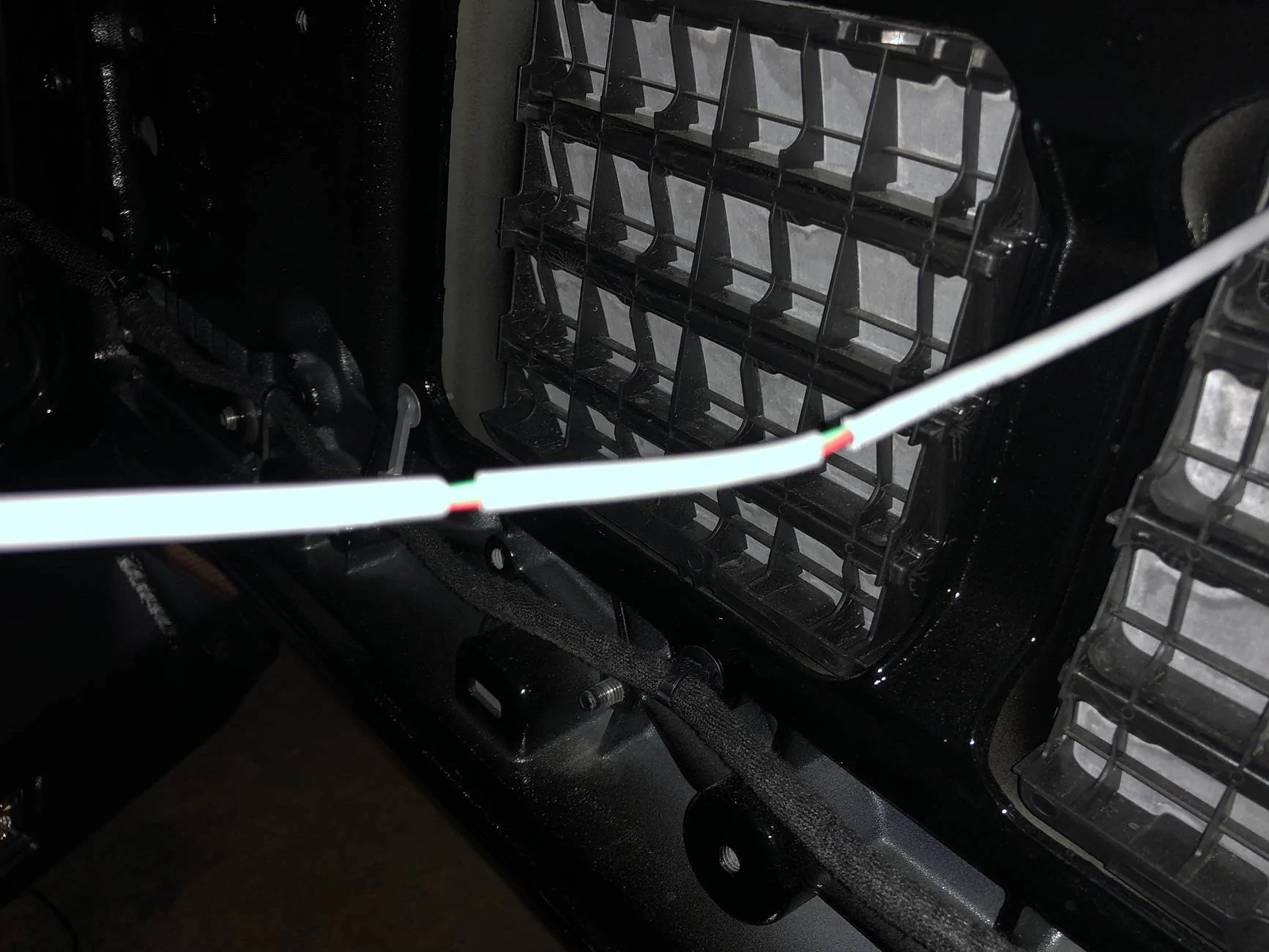 Jeep Wrangler JL Backup Camera Wire Damage Help IMG_1335