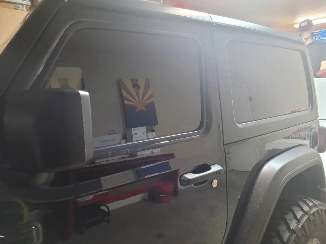 Jeep Wrangler JL Sun shield vs ceramic tint on windshield. SmartSelect_20250213_182718_Gallery